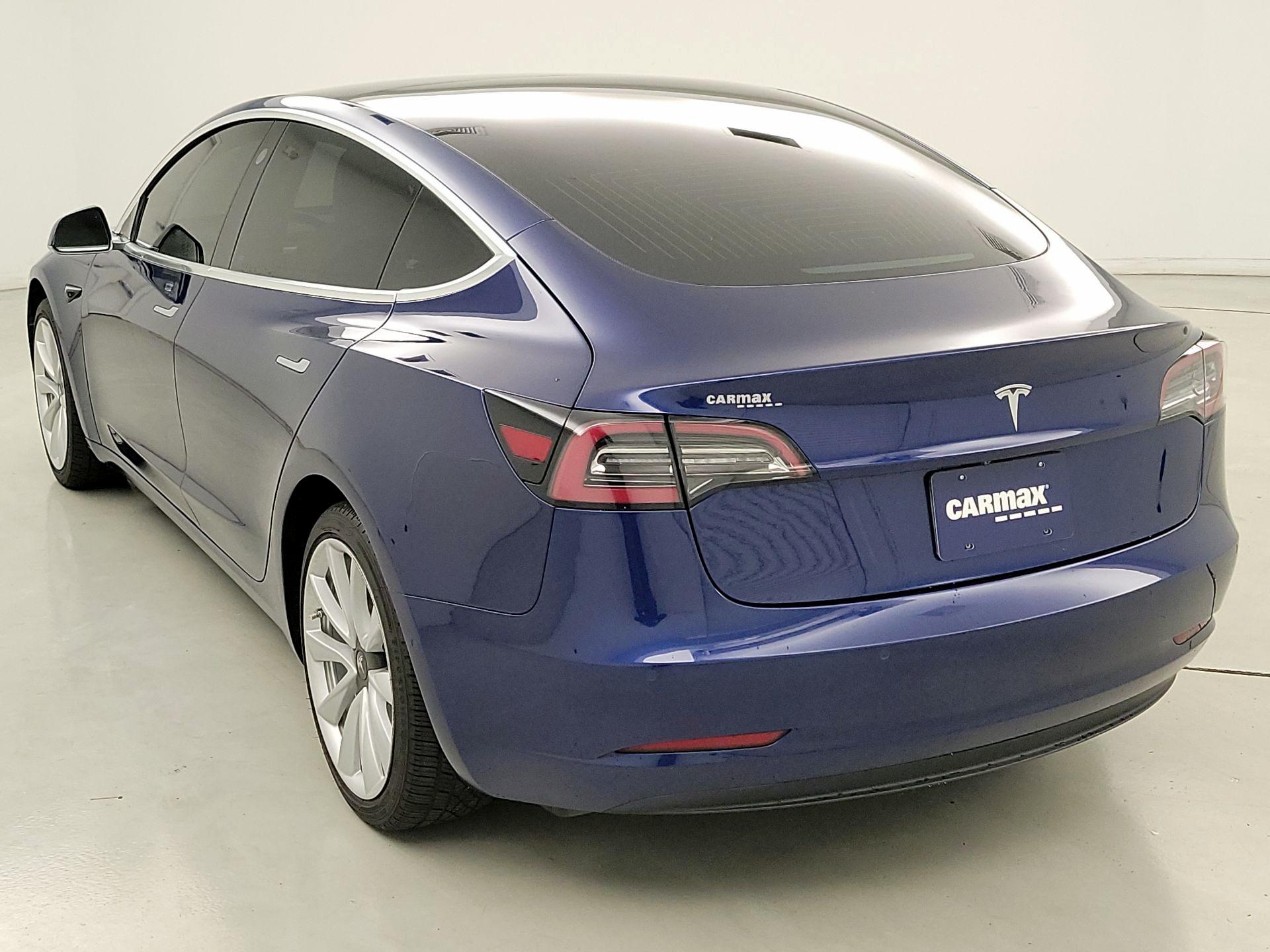 Thumbnail: 2019 Tesla Model 3 - 7
