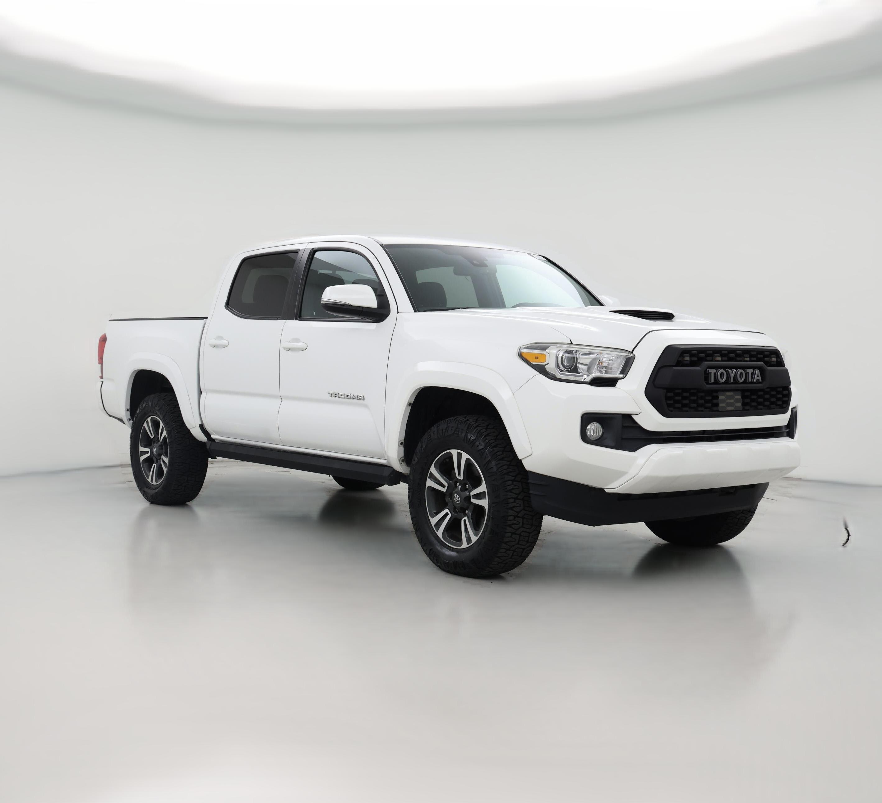 Thumbnail: 2019 Toyota Tacoma - 1