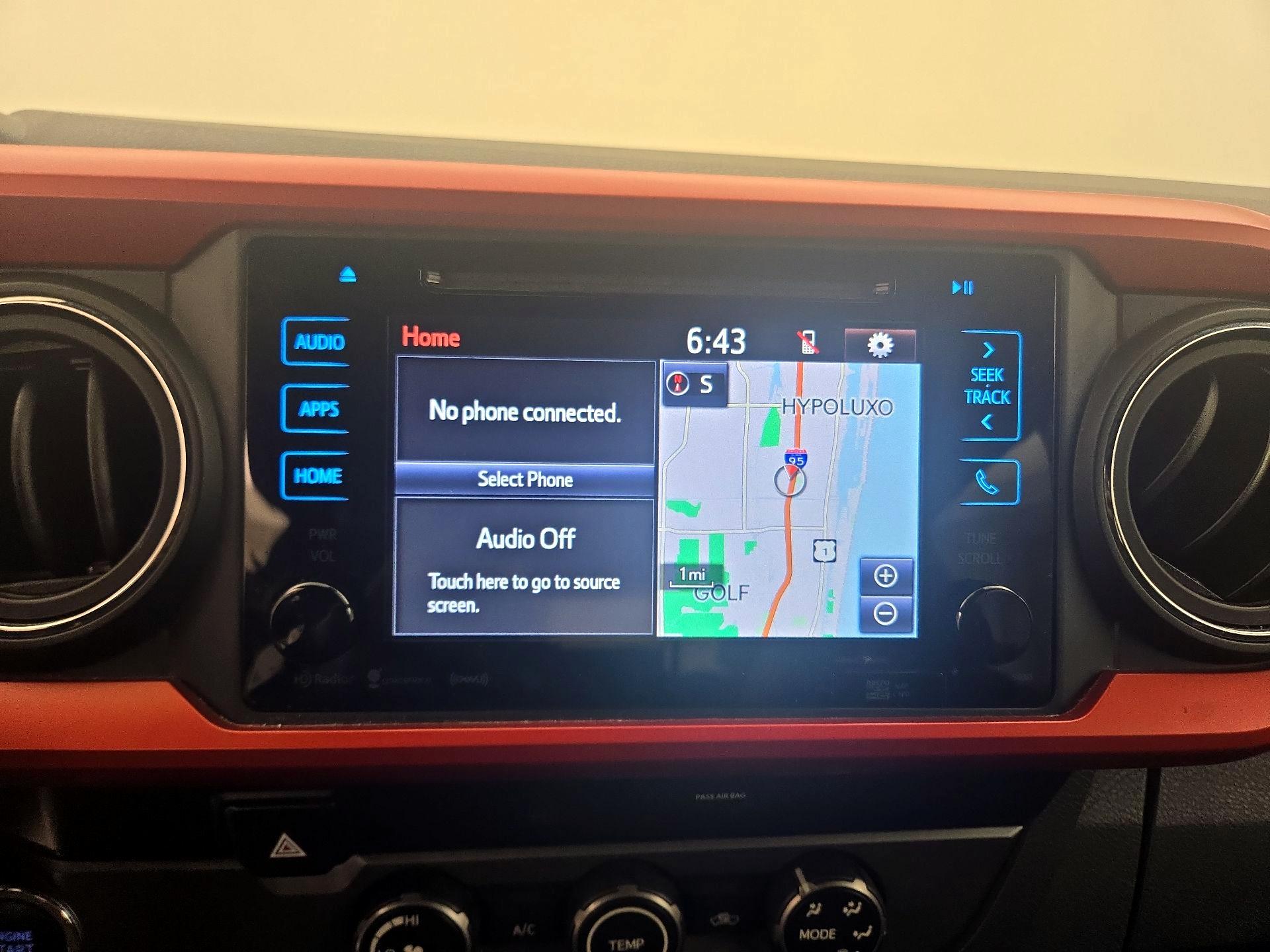 Thumbnail: 2019 Toyota Tacoma - 16