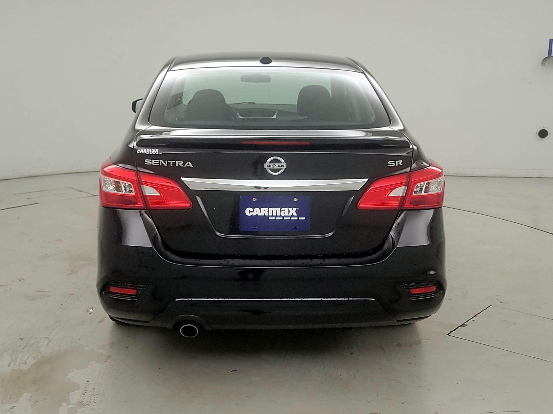 Thumbnail: 2017 Nissan Sentra - 6