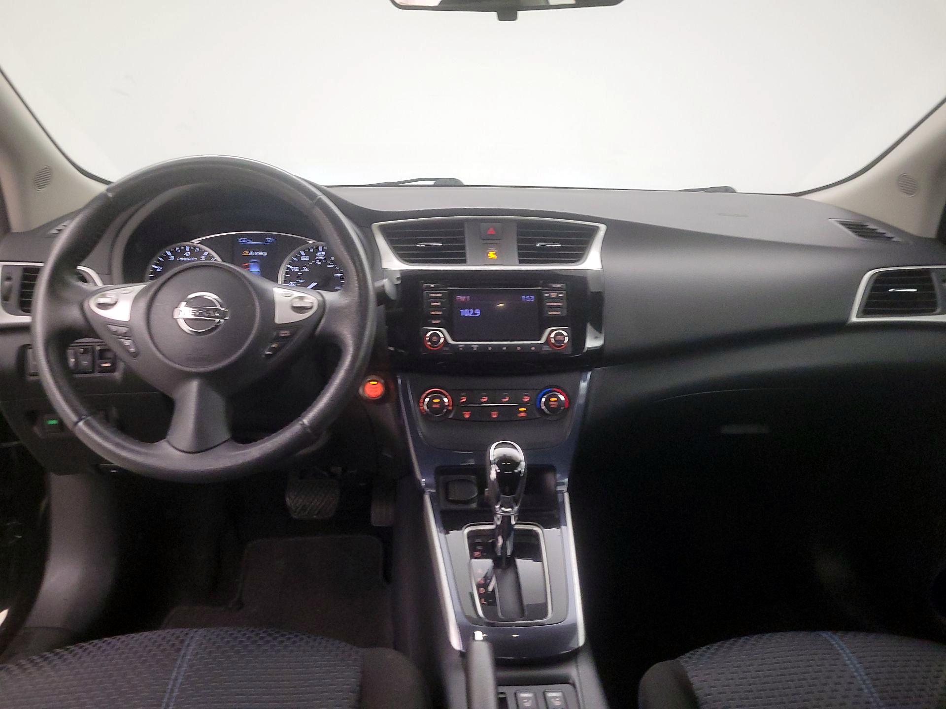 Thumbnail: 2017 Nissan Sentra - 8