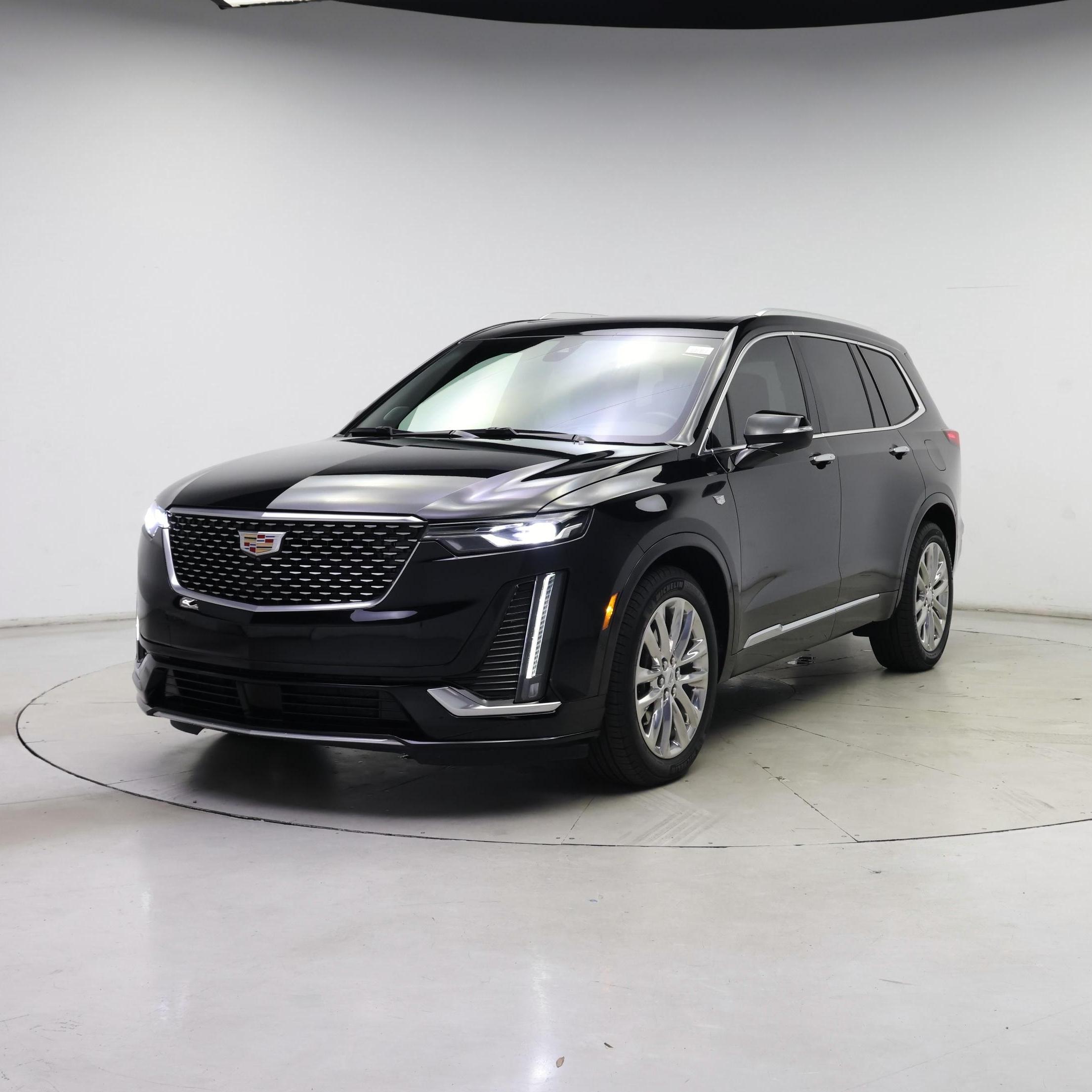 Thumbnail: 2023 Cadillac XT6 - 4