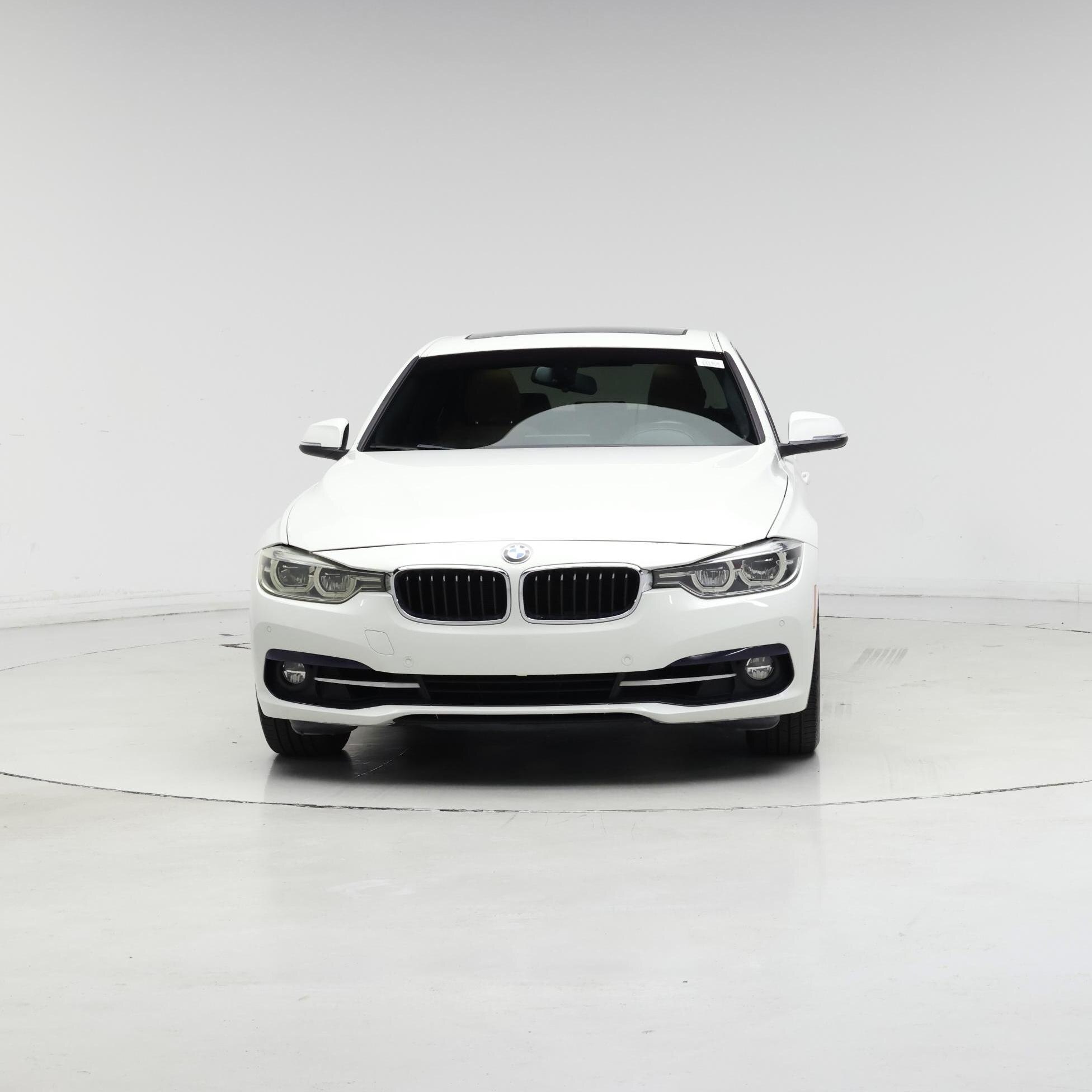 Thumbnail: 2017 BMW 3 Series - 5