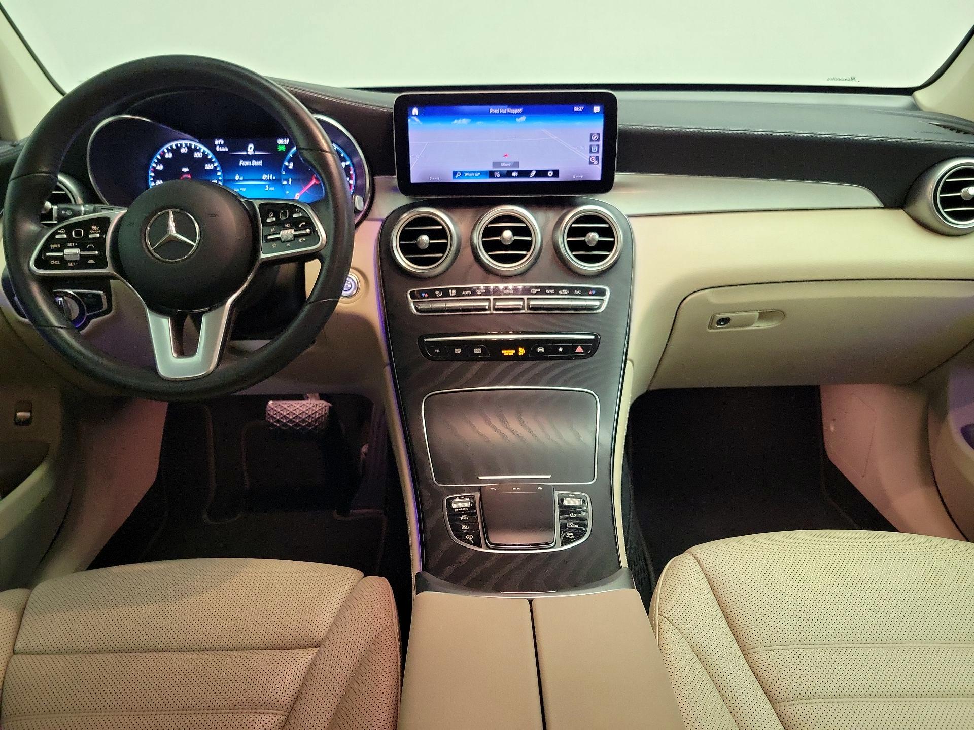 Thumbnail: 2020 Mercedes-Benz GLC - 9