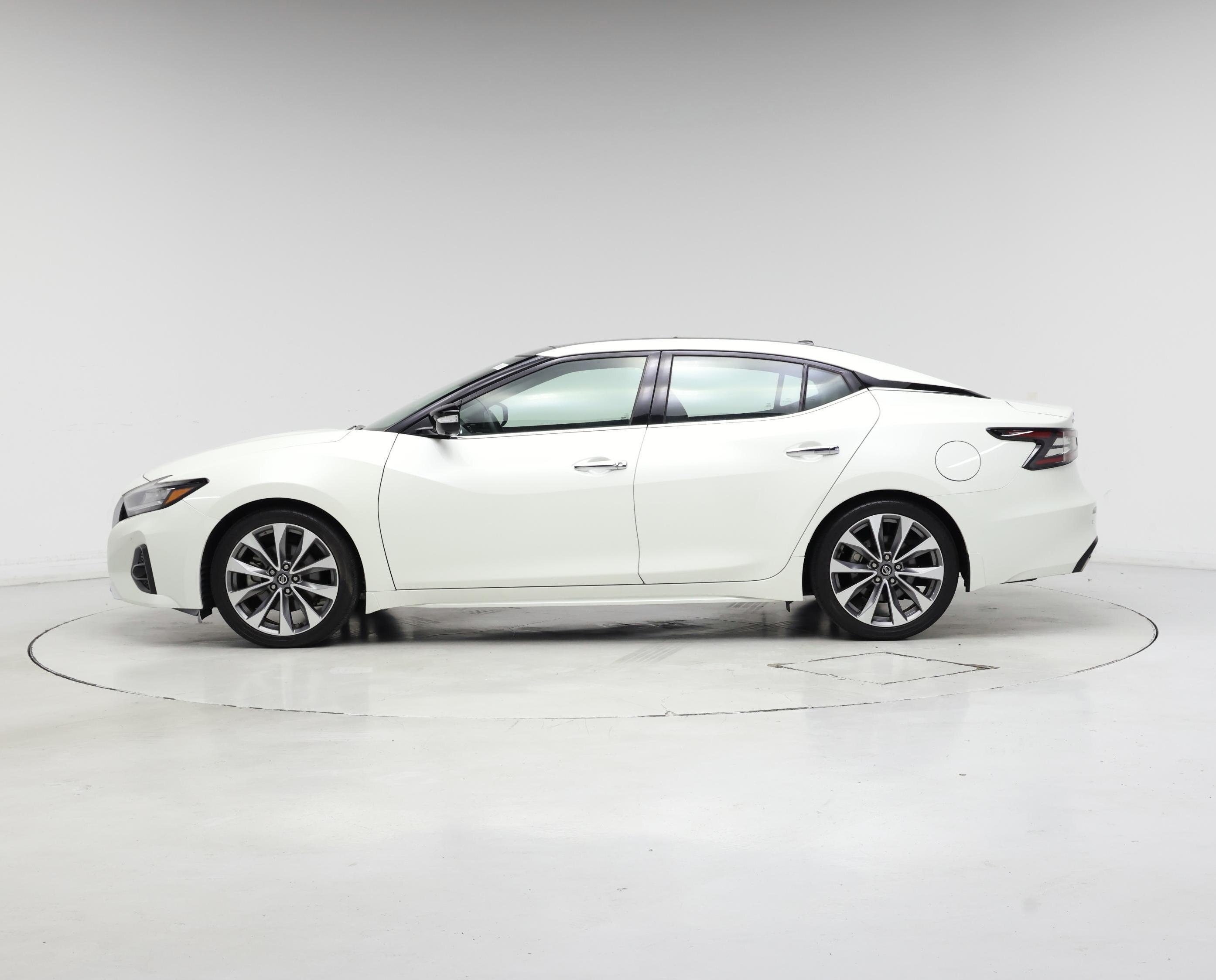 Thumbnail: 2022 Nissan Maxima - 3