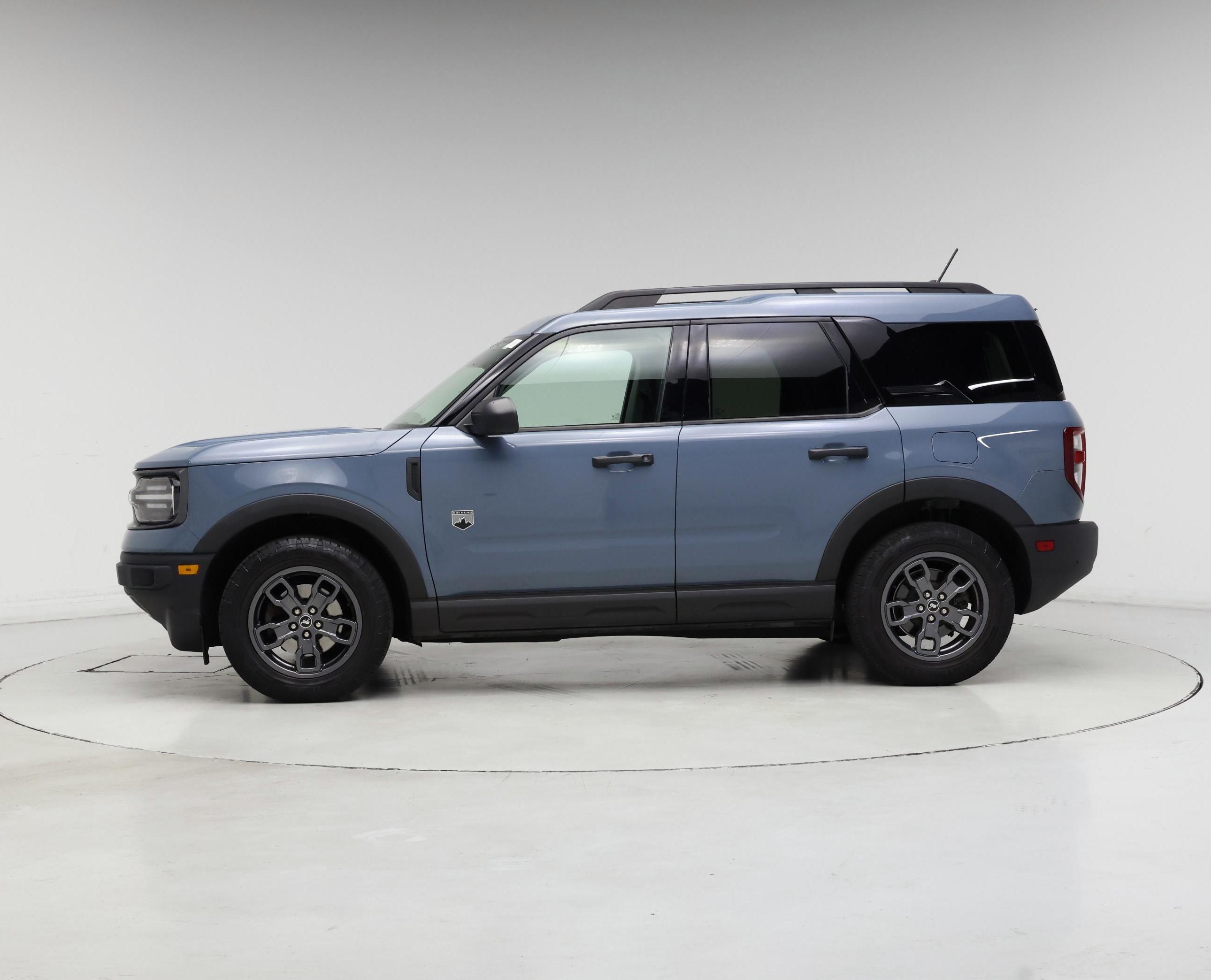 Thumbnail: 2022 Ford Bronco Sport - 3