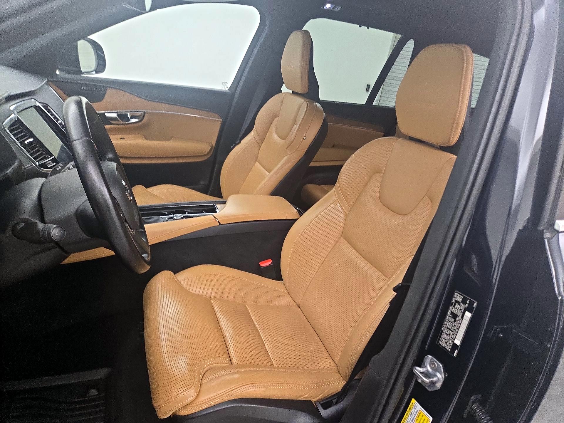 Thumbnail: 2019 Volvo XC90 - 11