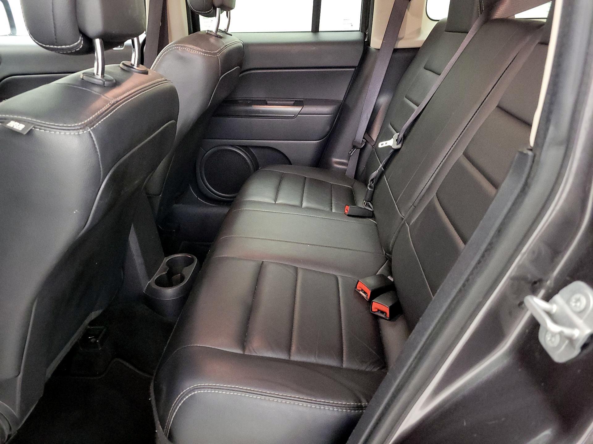 Thumbnail: 2017 Jeep Patriot - 17