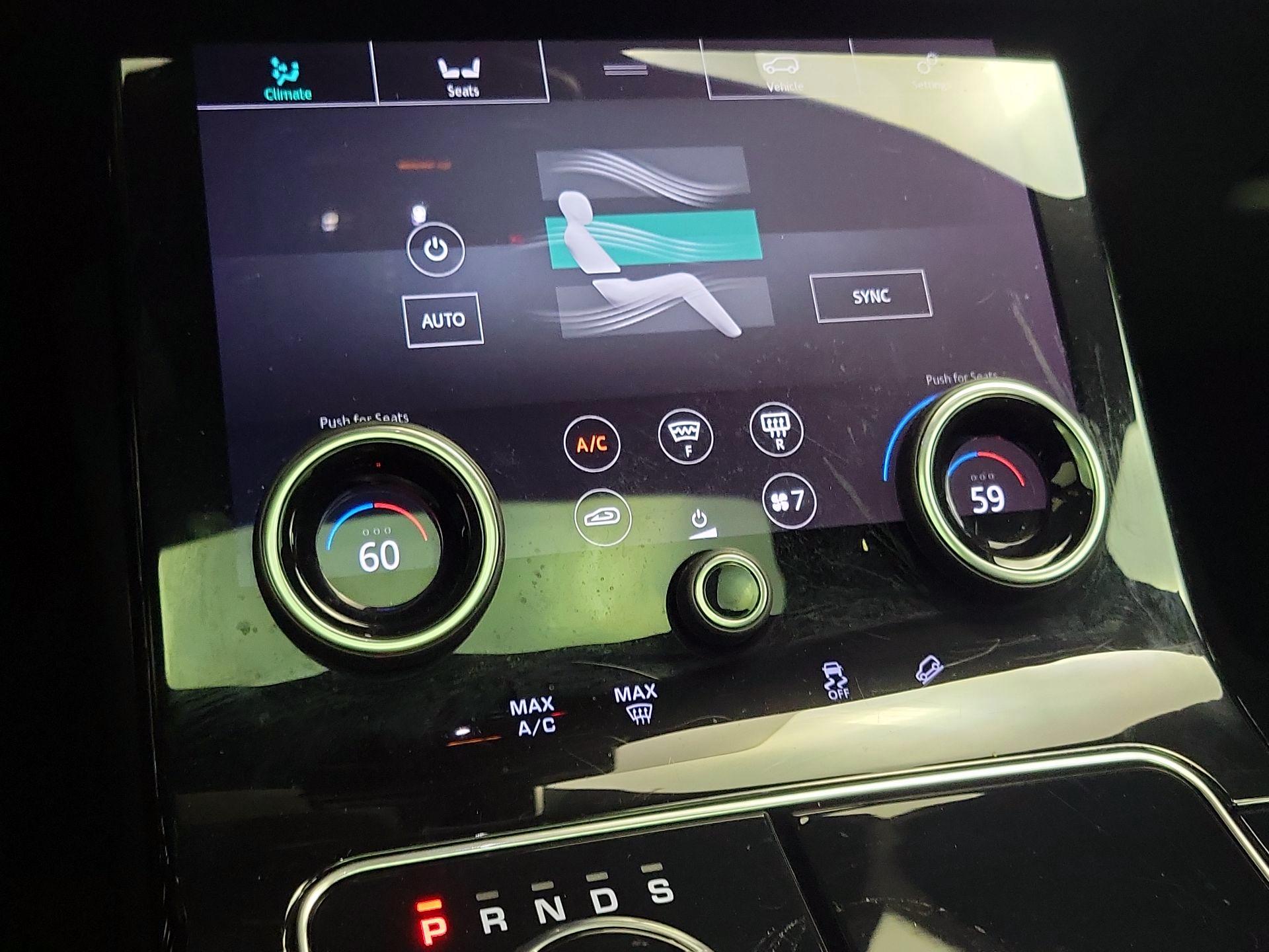 Thumbnail: 2019 Land Rover Range Rover Velar - 17