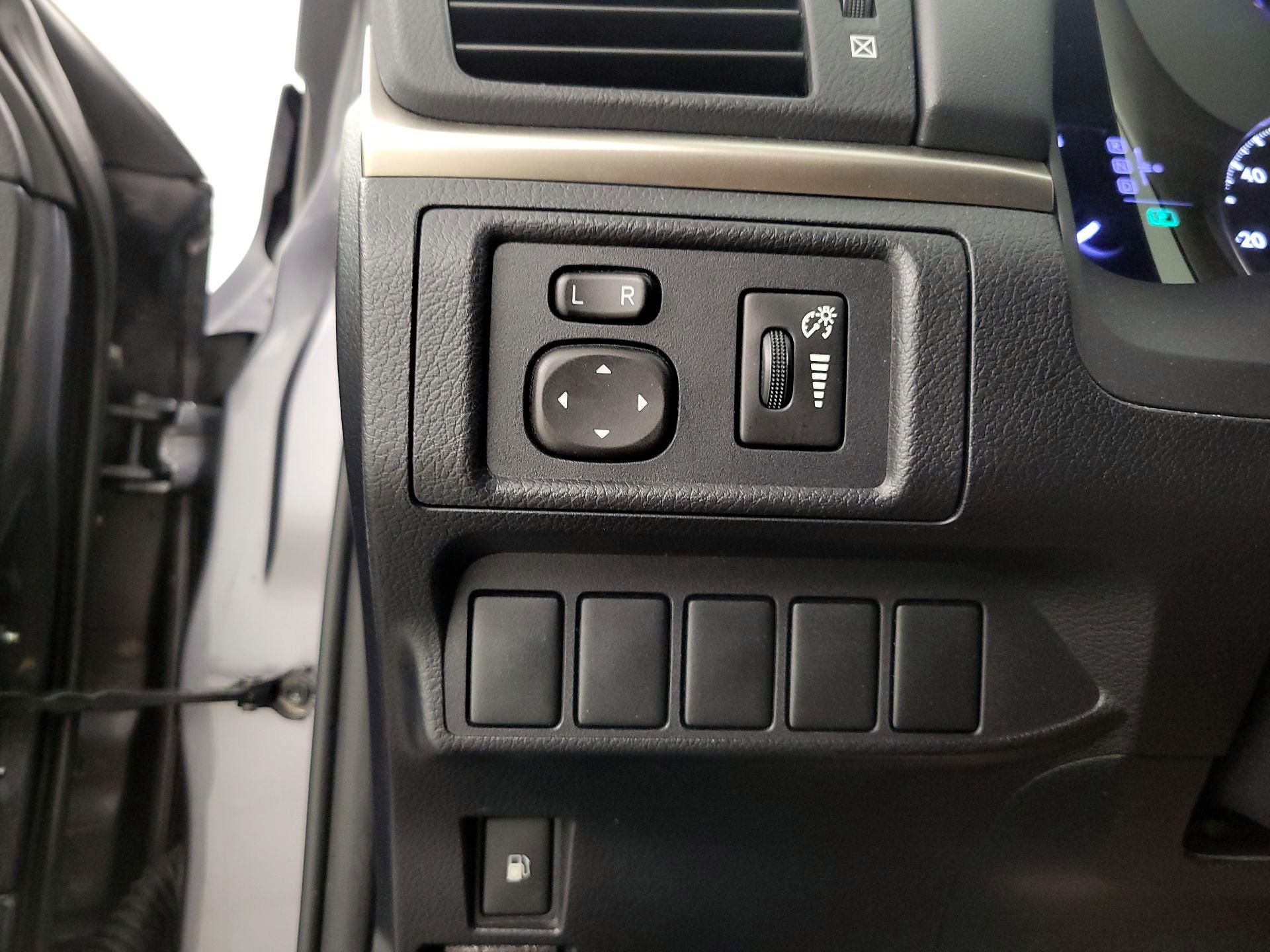 Thumbnail: 2015 Lexus CT - 11