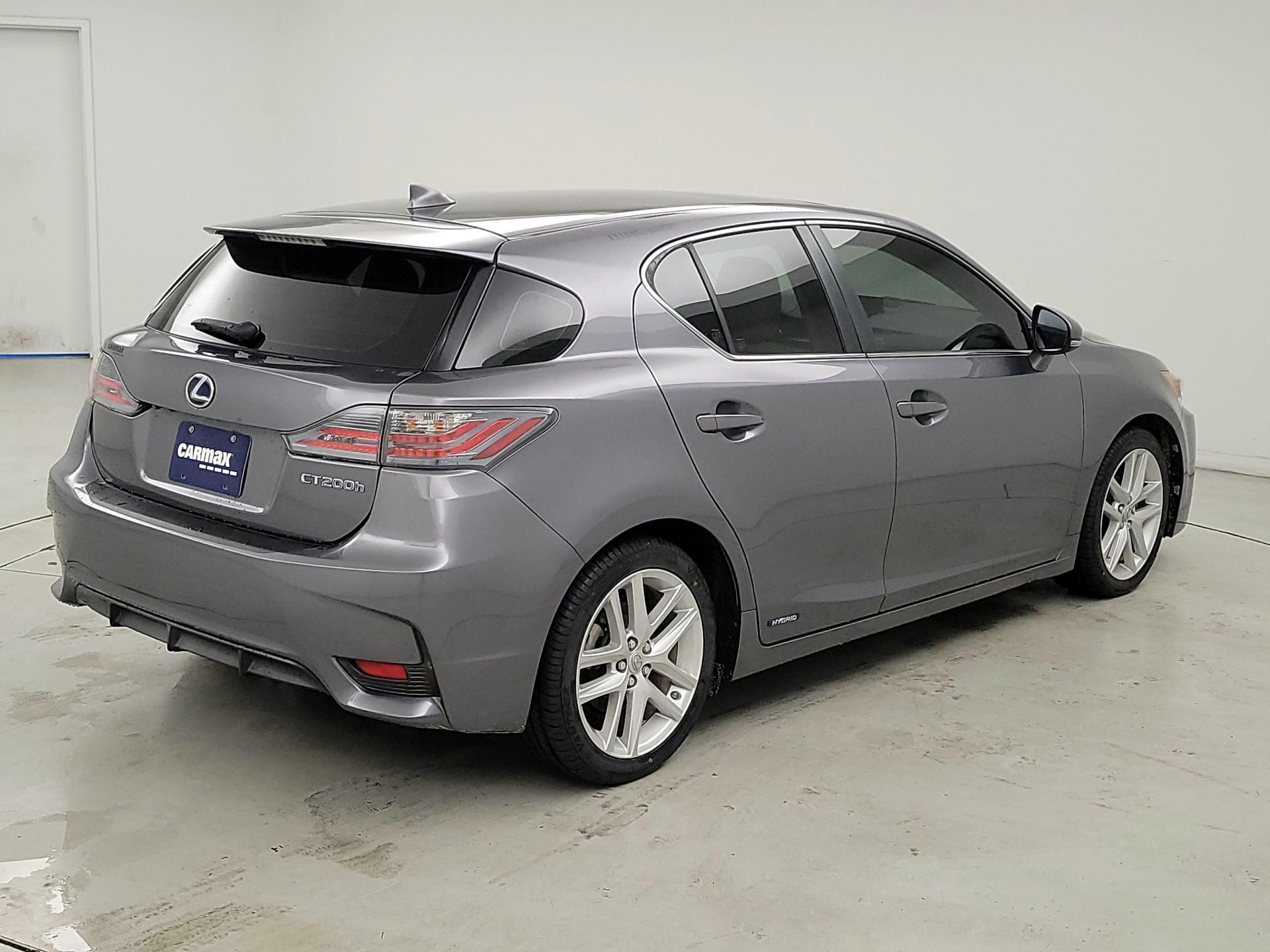 Thumbnail: 2015 Lexus CT - 5