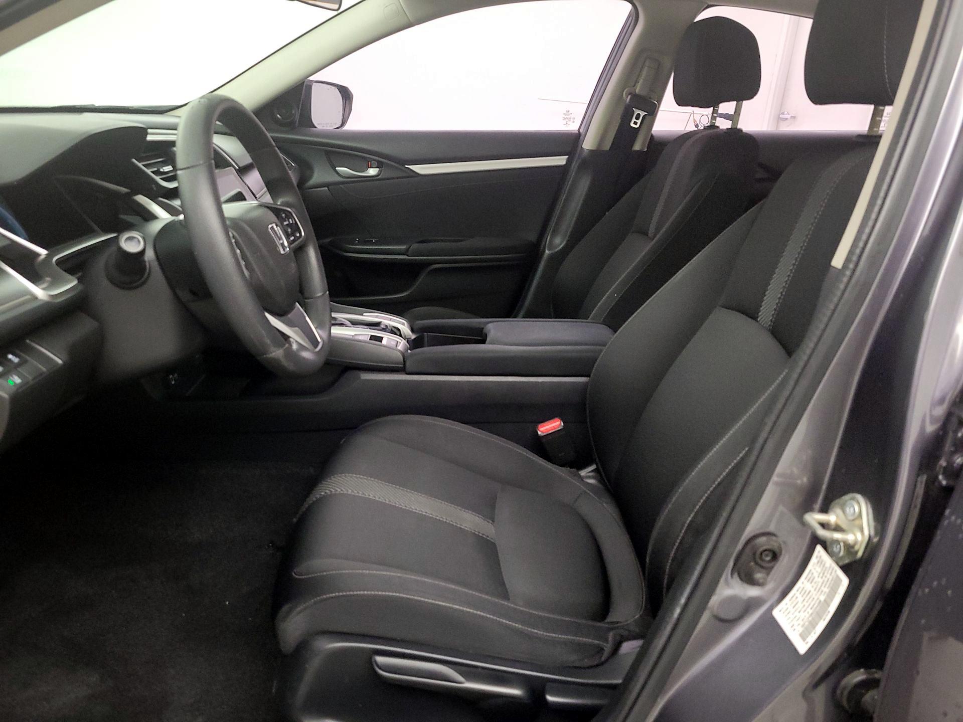 Thumbnail: 2016 Honda Civic - 9