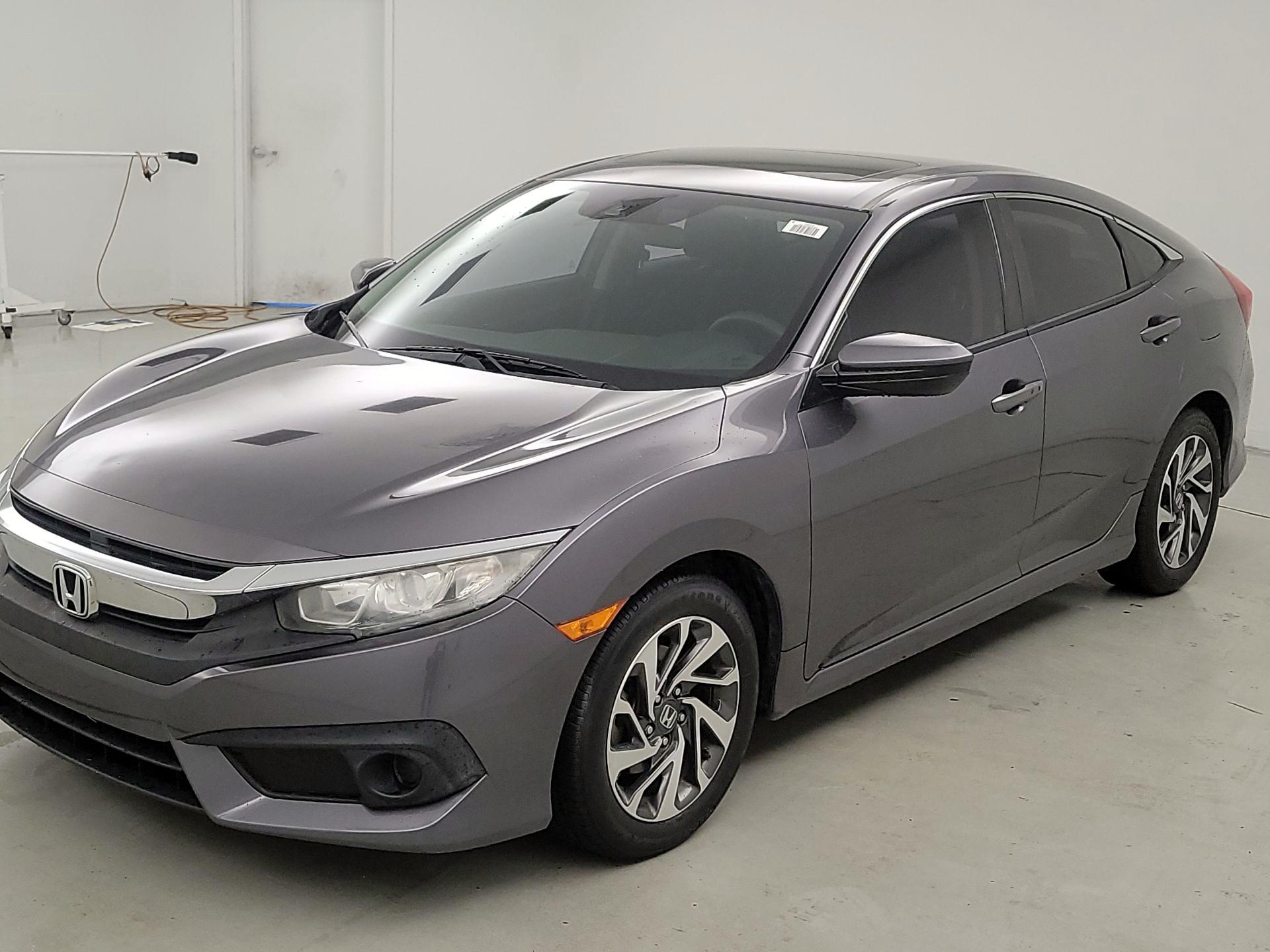 Thumbnail: 2016 Honda Civic - 3