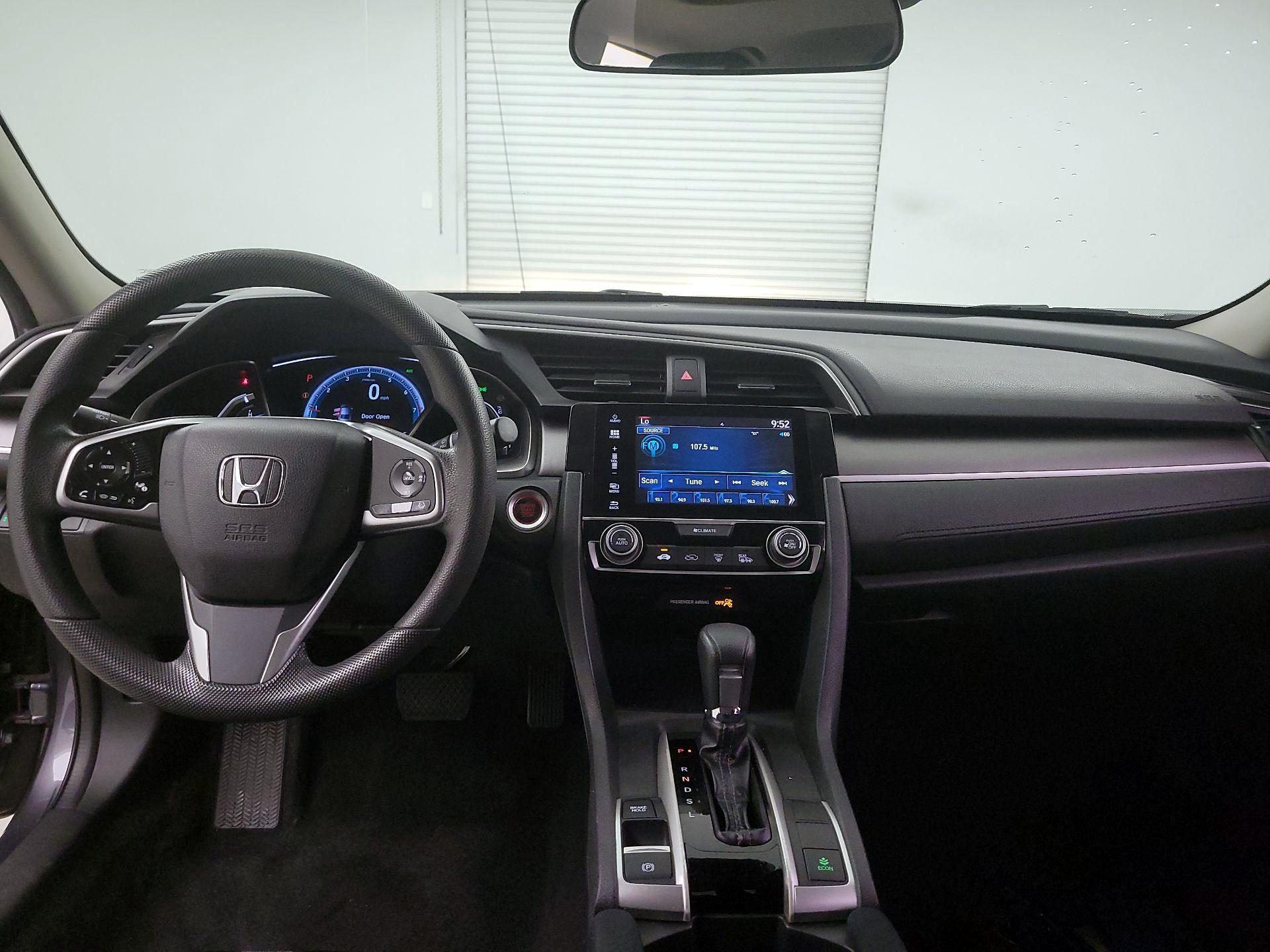 Thumbnail: 2016 Honda Civic - 8