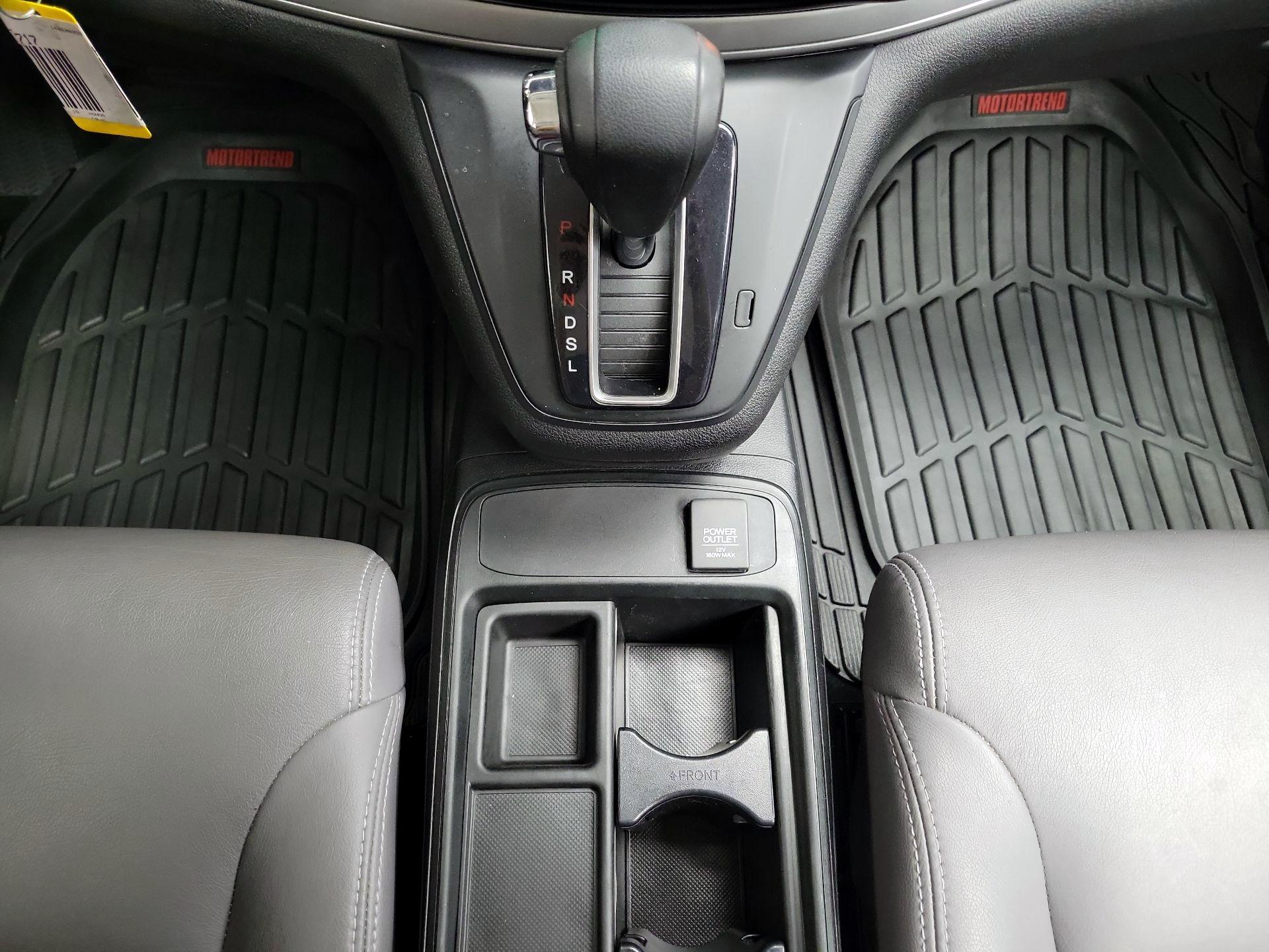 Thumbnail: 2015 Honda CR-V - 17