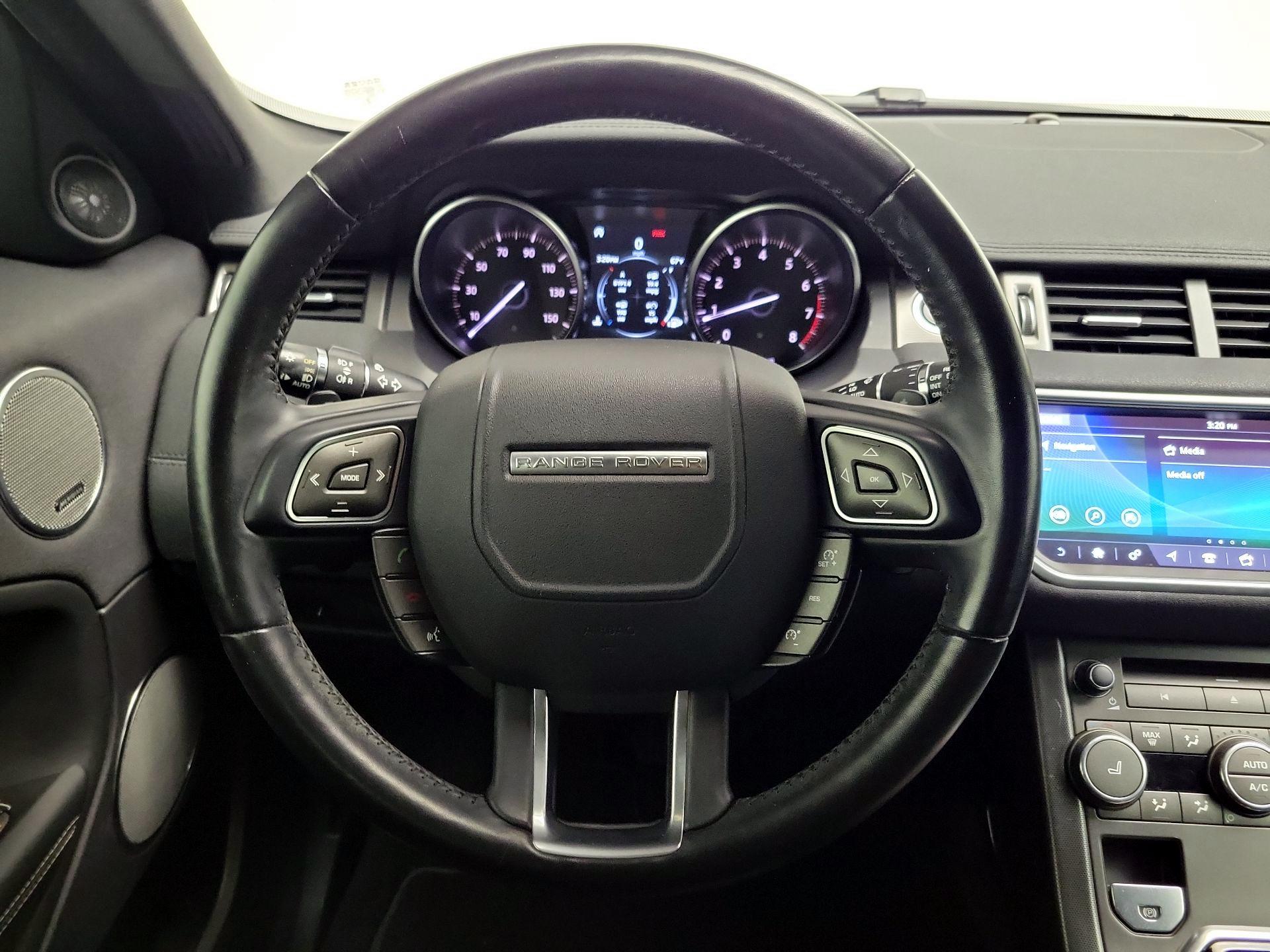 Thumbnail: 2019 Land Rover Range Rover Evoque - 10