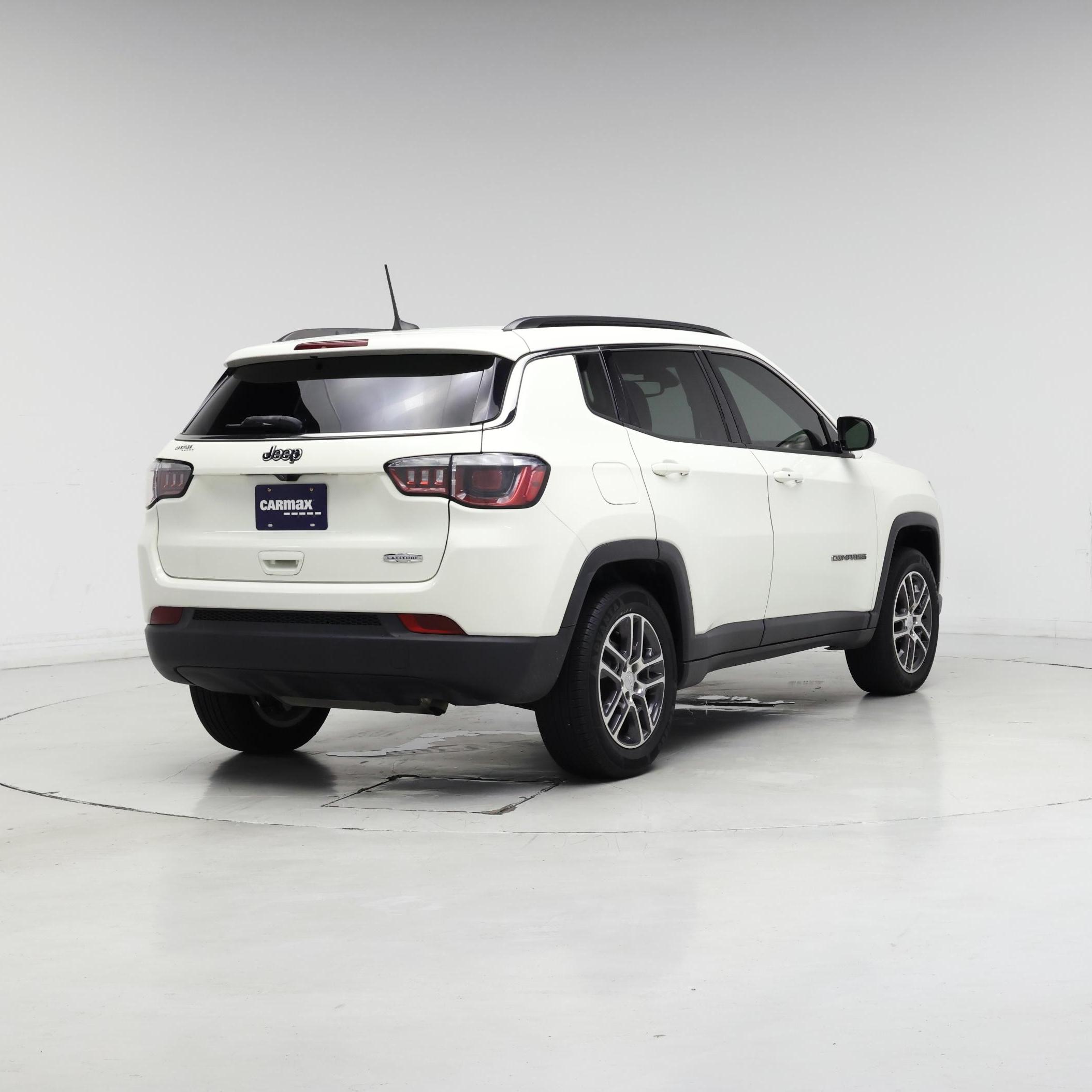 Thumbnail: 2019 Jeep Compass - 8