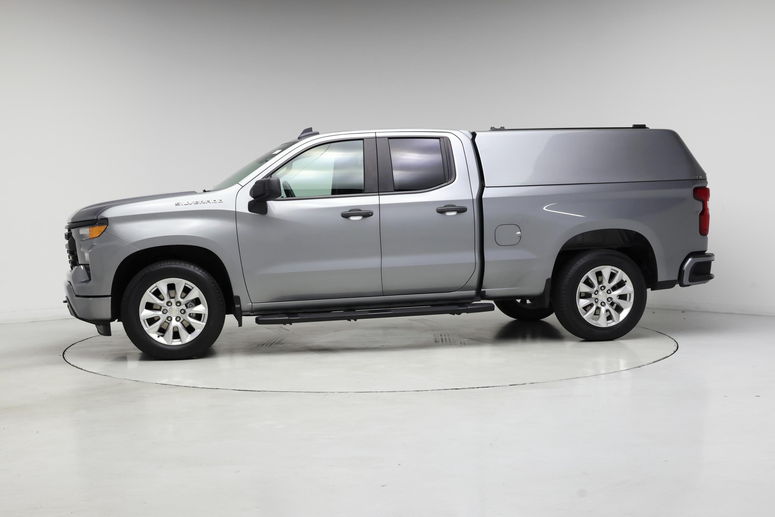 Thumbnail: 2023 Chevrolet Silverado 1500 - 3