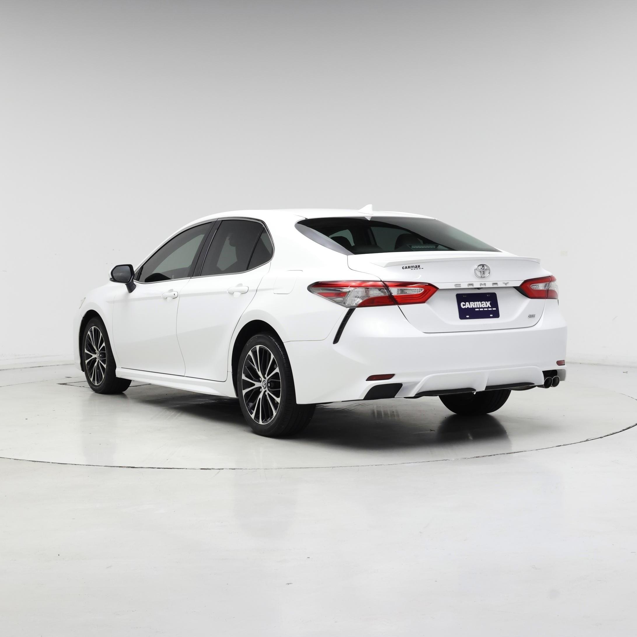 Thumbnail: 2019 Toyota Camry - 2