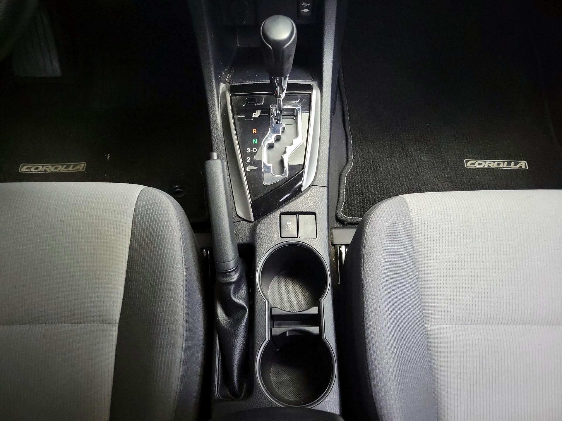 Thumbnail: 2016 Toyota Corolla - 16