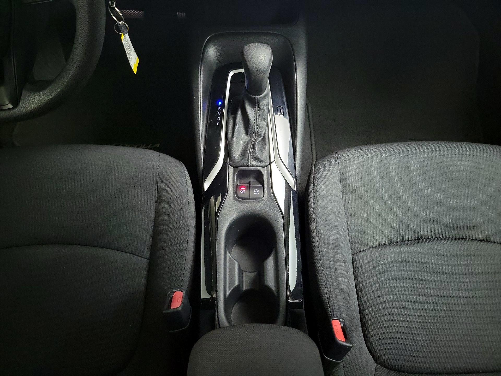 Thumbnail: 2021 Toyota Corolla - 17