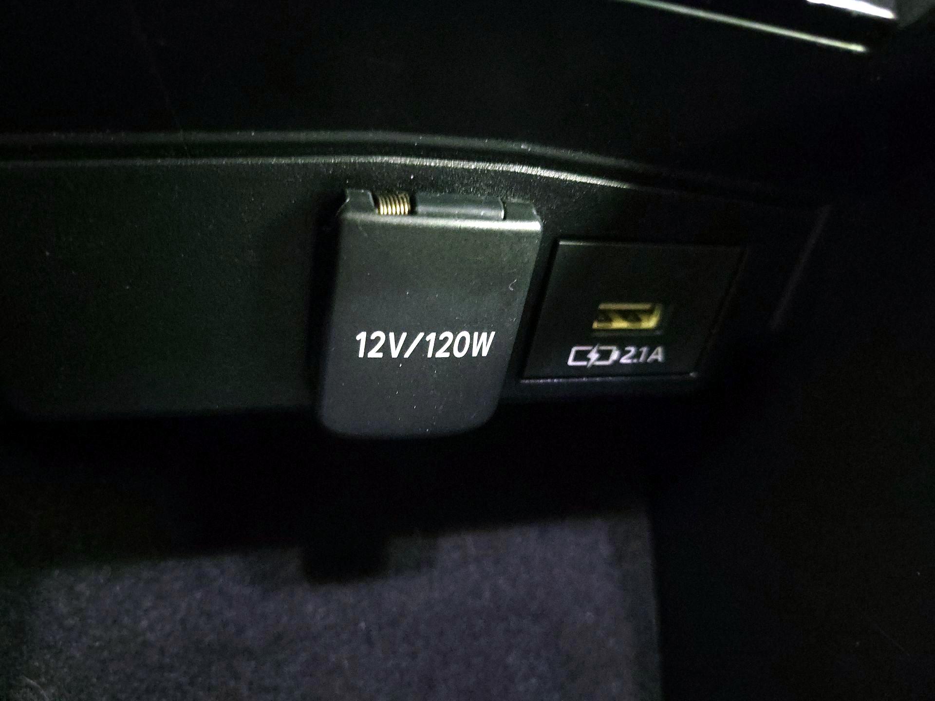 Thumbnail: 2021 Toyota Corolla - 18