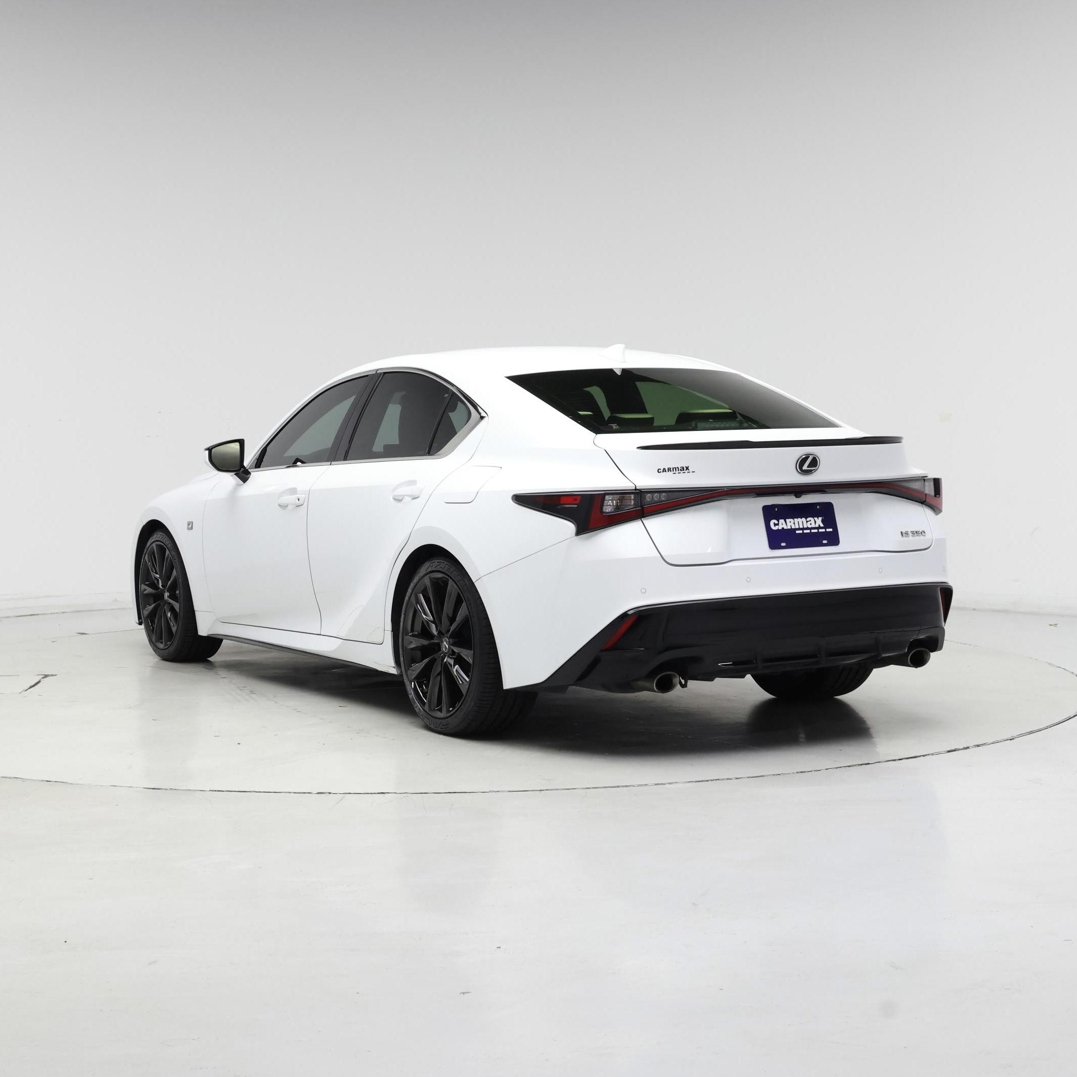 Thumbnail: 2022 Lexus IS - 2