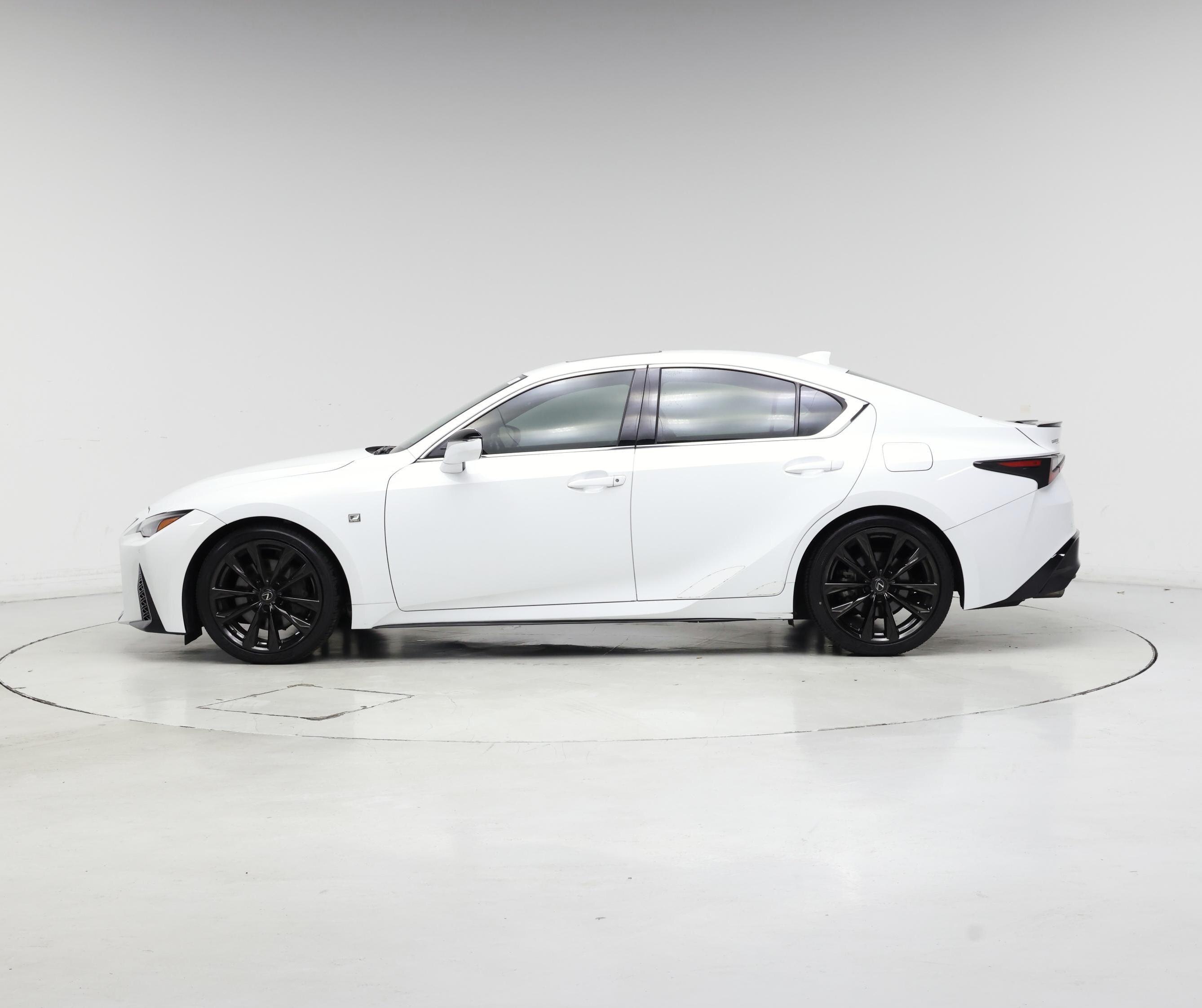 Thumbnail: 2022 Lexus IS - 3