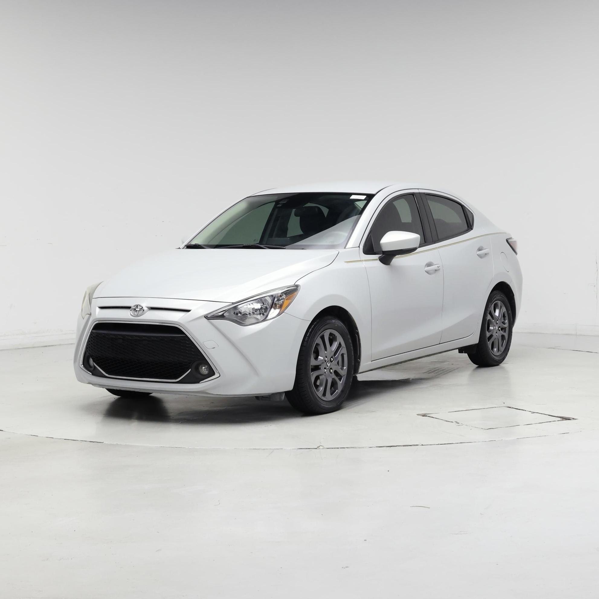 Thumbnail: 2019 Toyota Yaris - 4