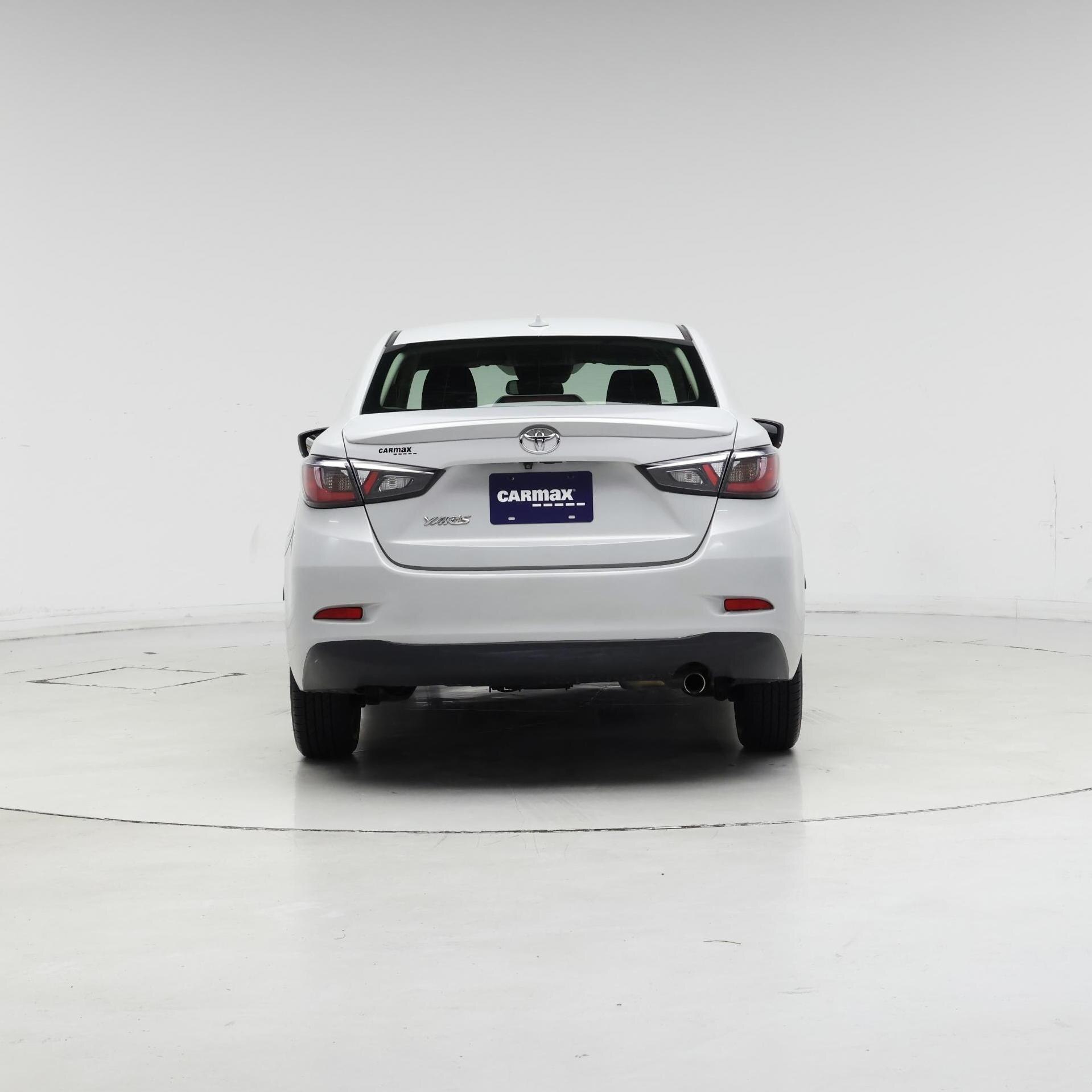 Thumbnail: 2019 Toyota Yaris - 6