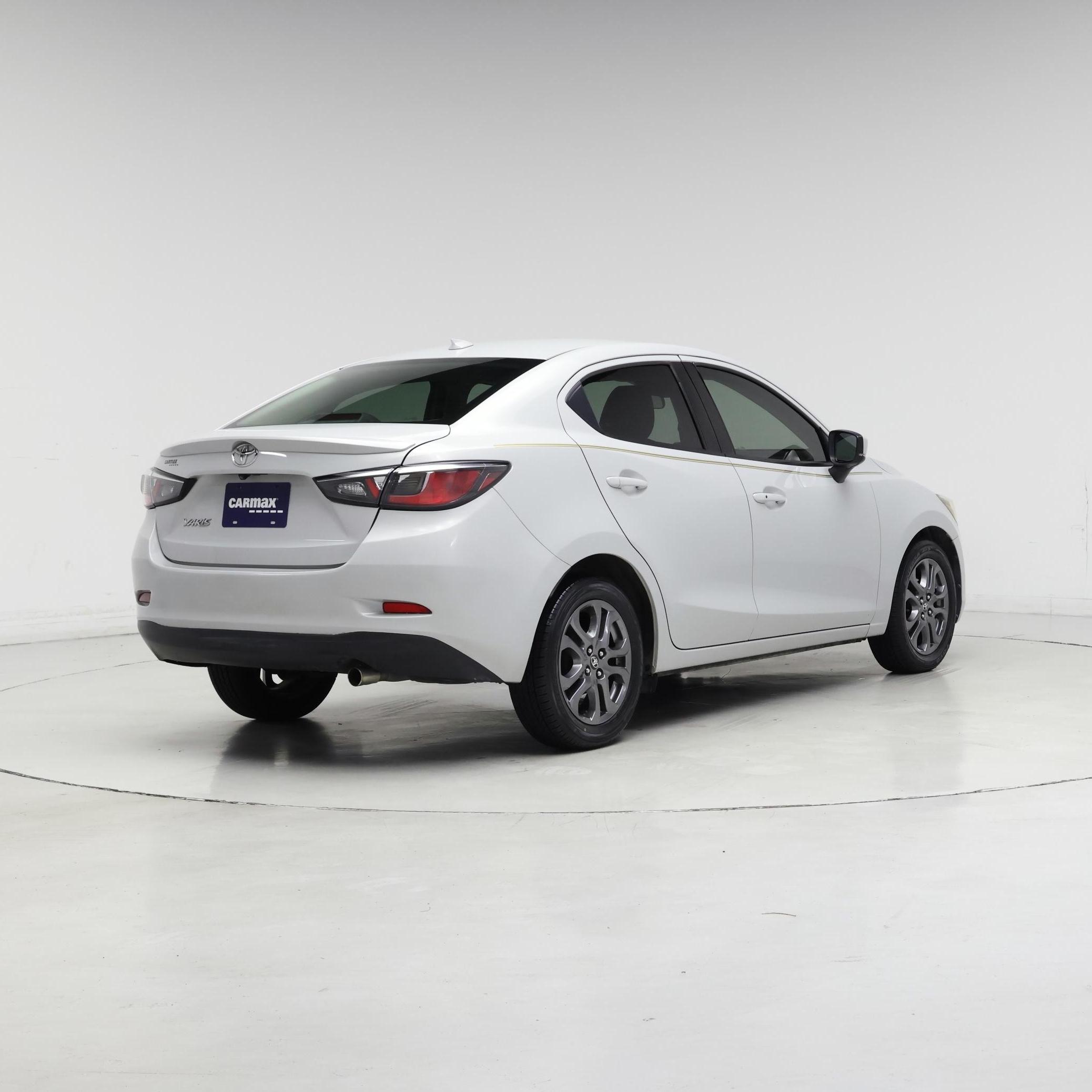 Thumbnail: 2019 Toyota Yaris - 8