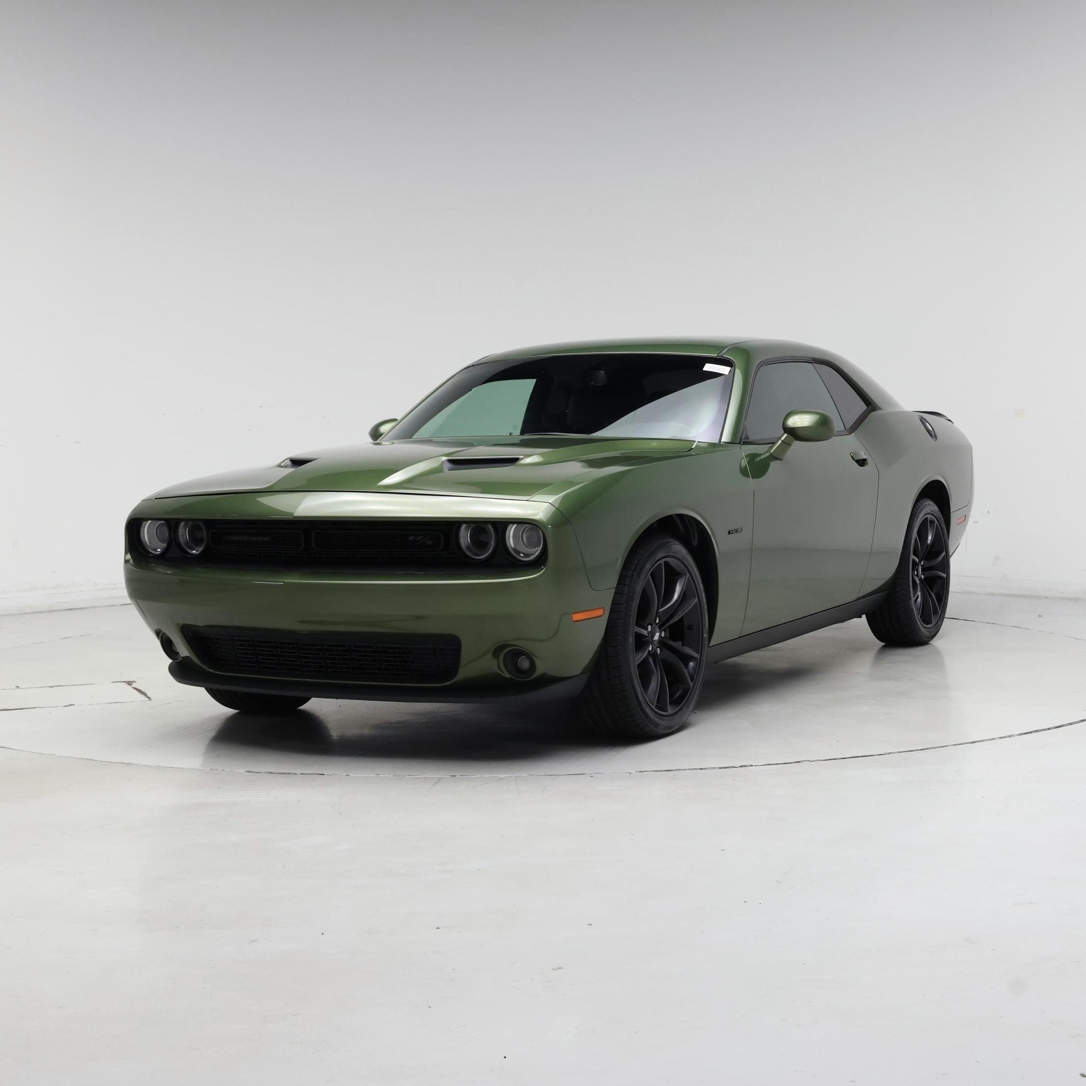 Thumbnail: 2018 Dodge Challenger - 4