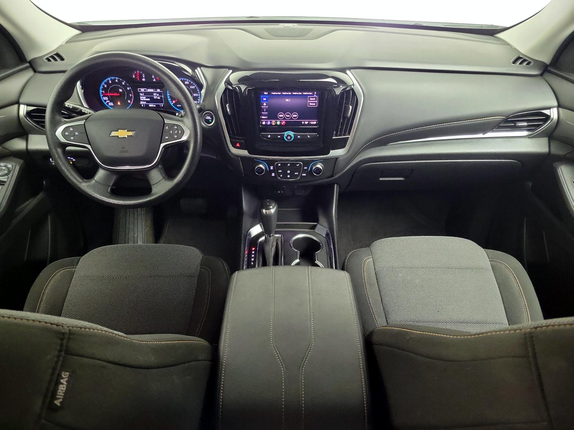 Thumbnail: 2020 Chevrolet Traverse - 9