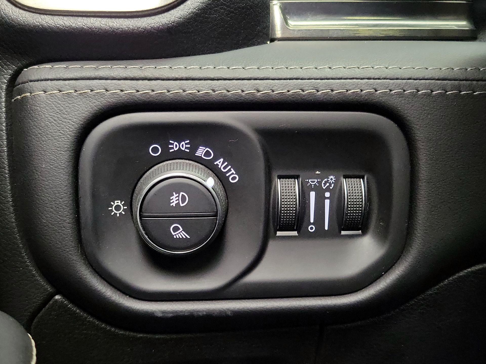 Thumbnail: 2021 RAM 1500 - 13