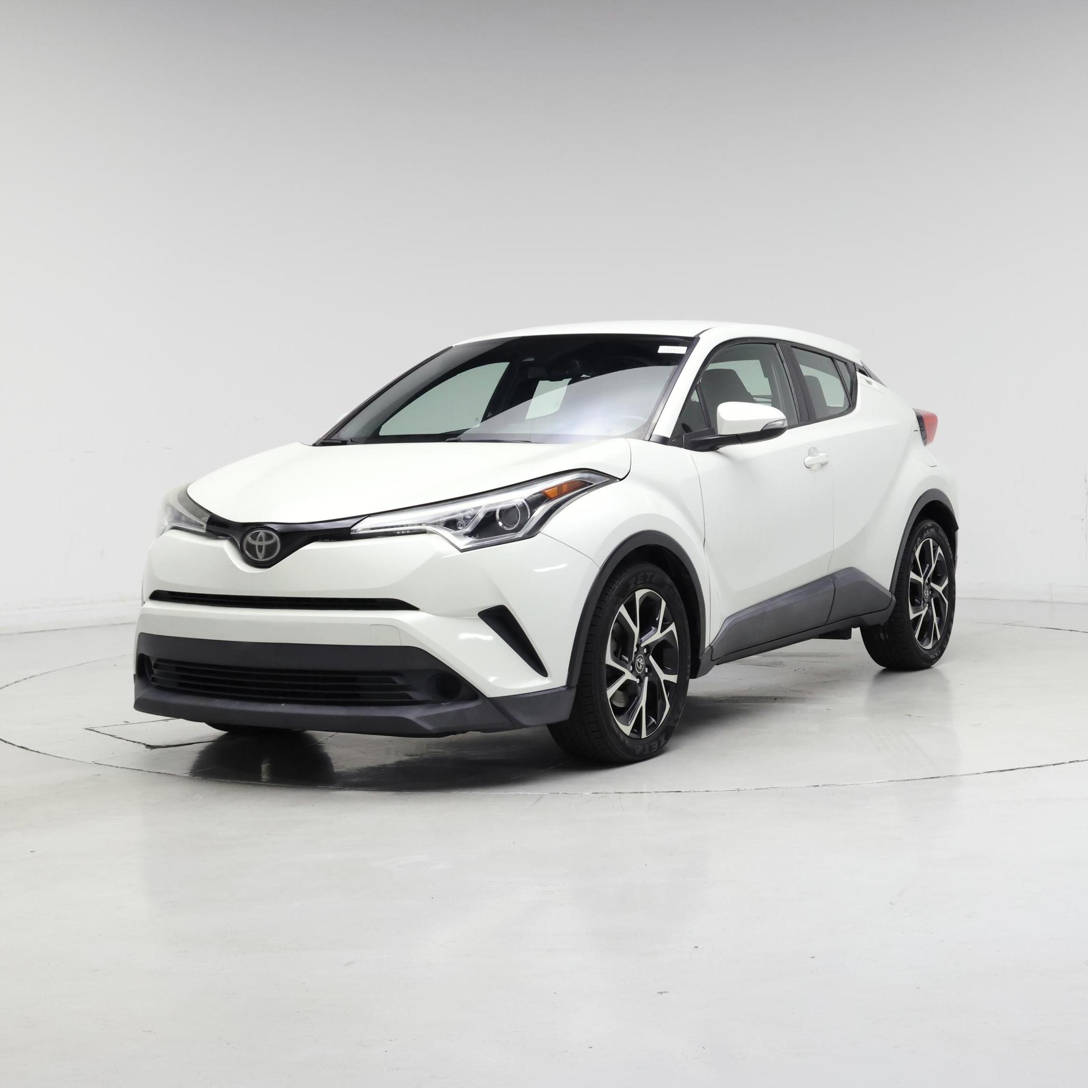 Thumbnail: 2018 Toyota C-HR - 4