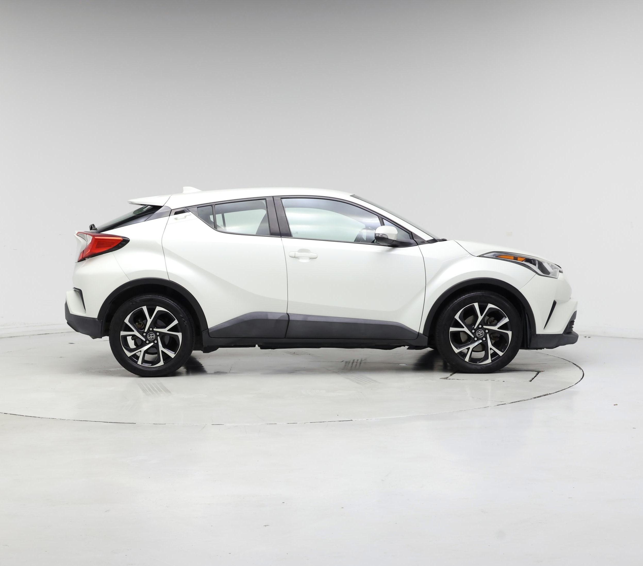 Thumbnail: 2018 Toyota C-HR - 7