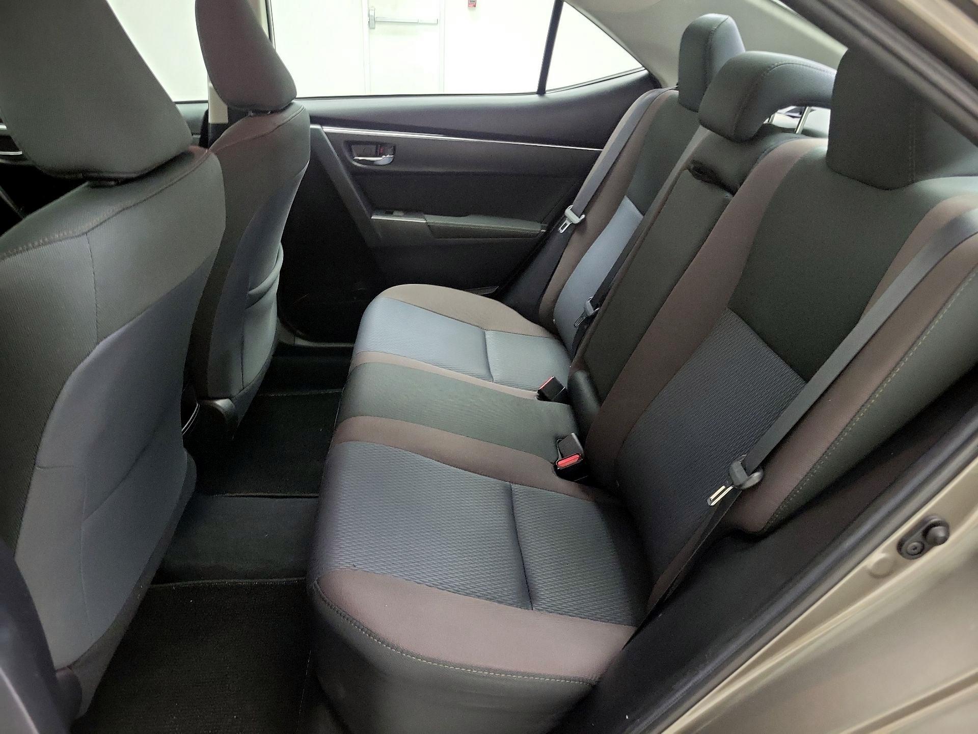 Thumbnail: 2019 Toyota Corolla - 19