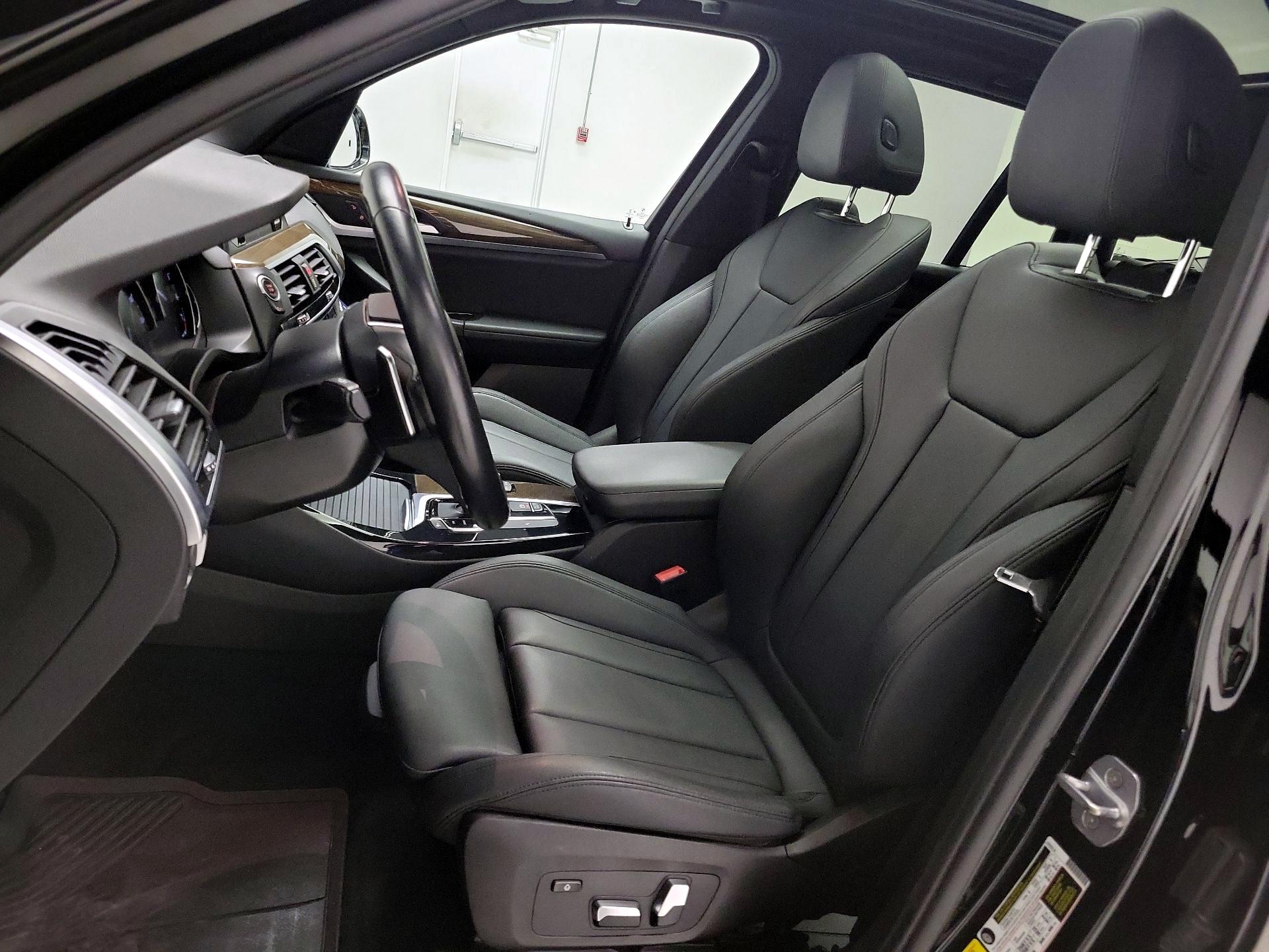 Thumbnail: 2019 BMW X3 - 11