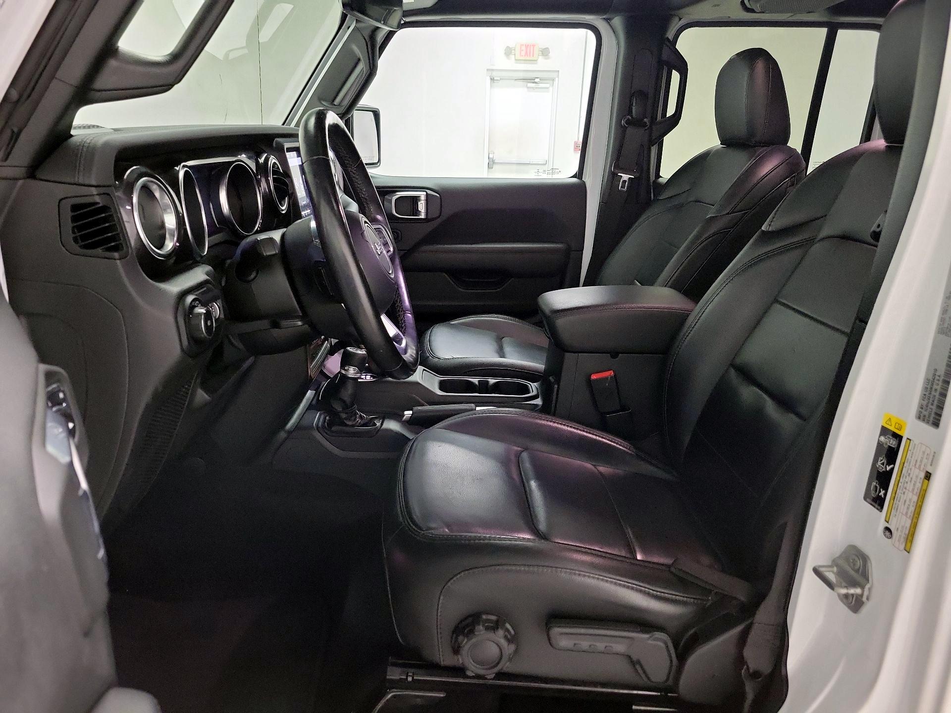 Thumbnail: 2021 Jeep Wrangler - 11