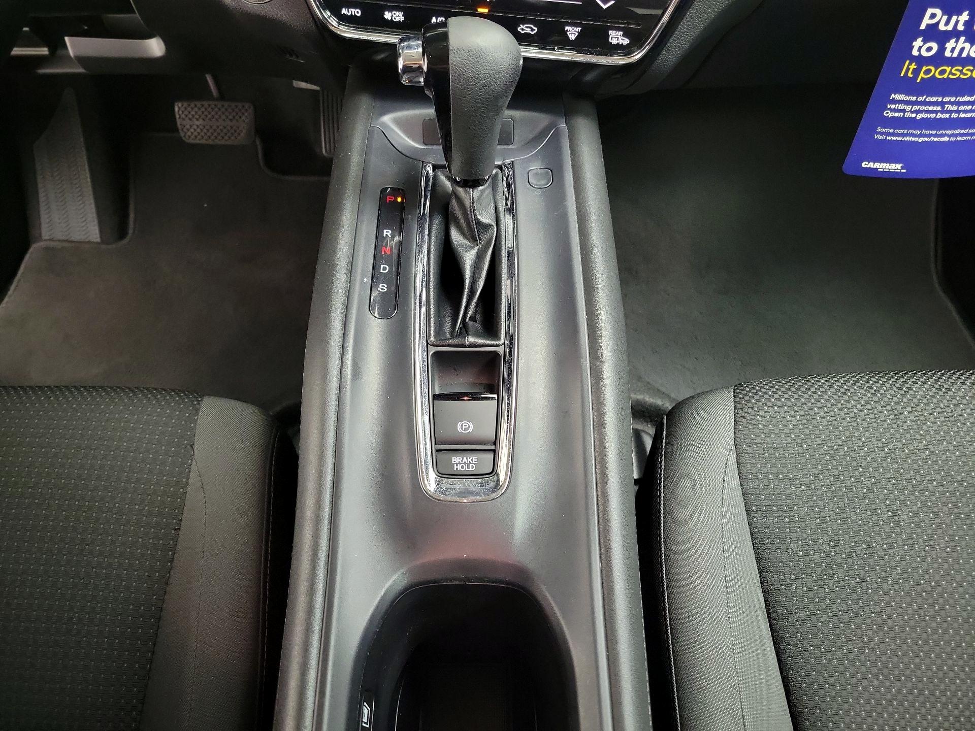 Thumbnail: 2022 Honda HR-V - 17