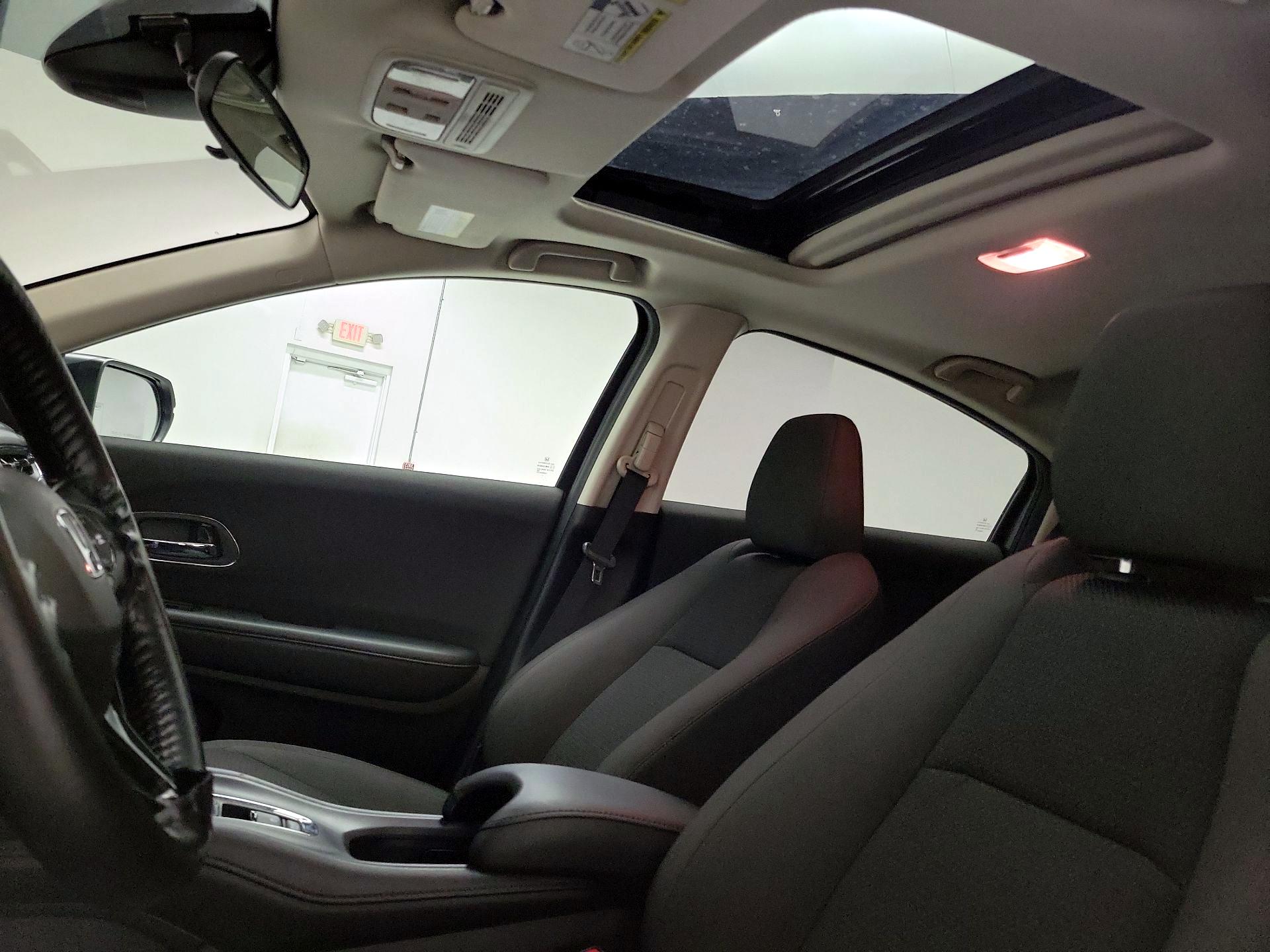Thumbnail: 2022 Honda HR-V - 19