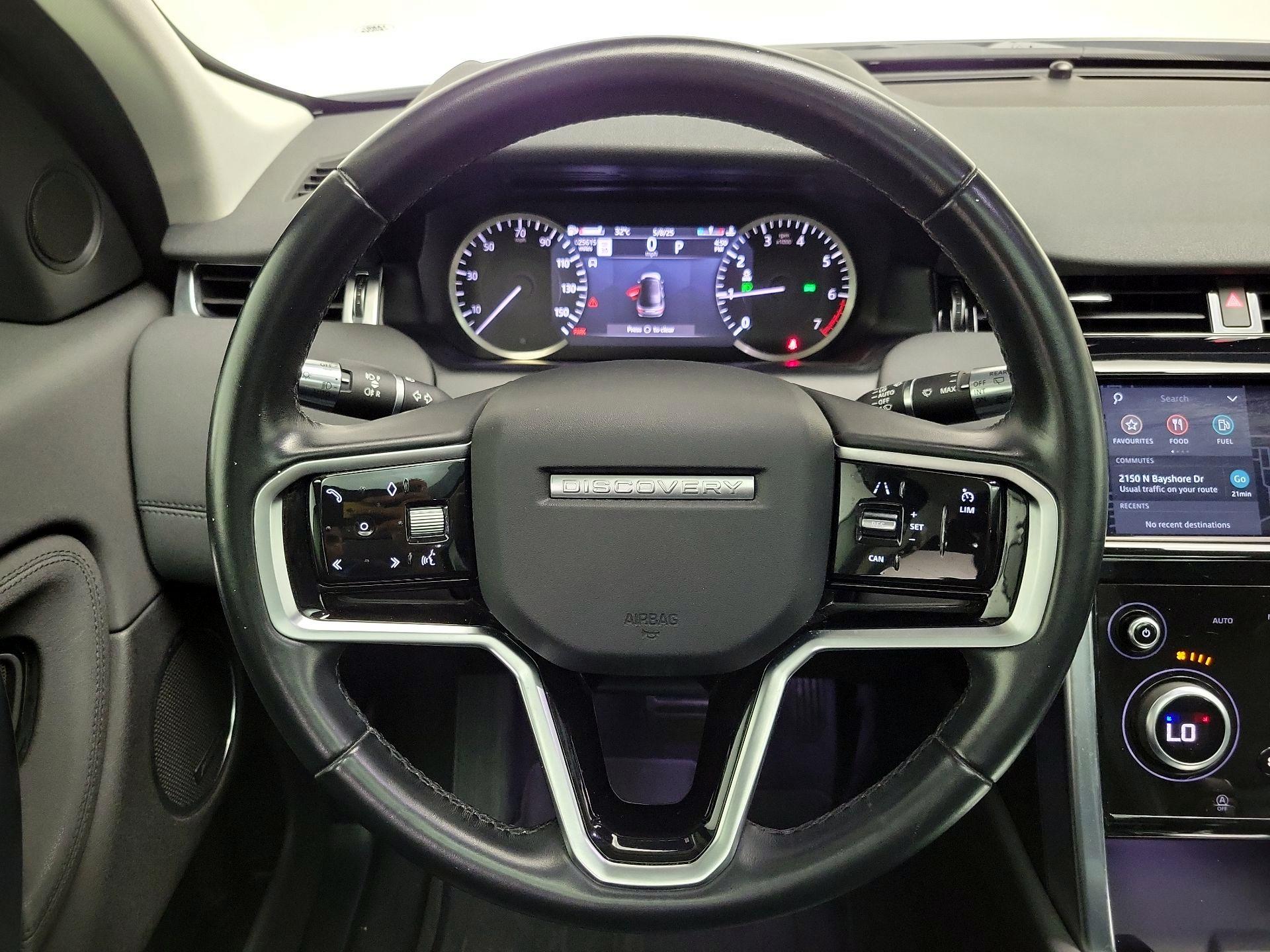 Thumbnail: 2021 Land Rover Discovery Sport - 10