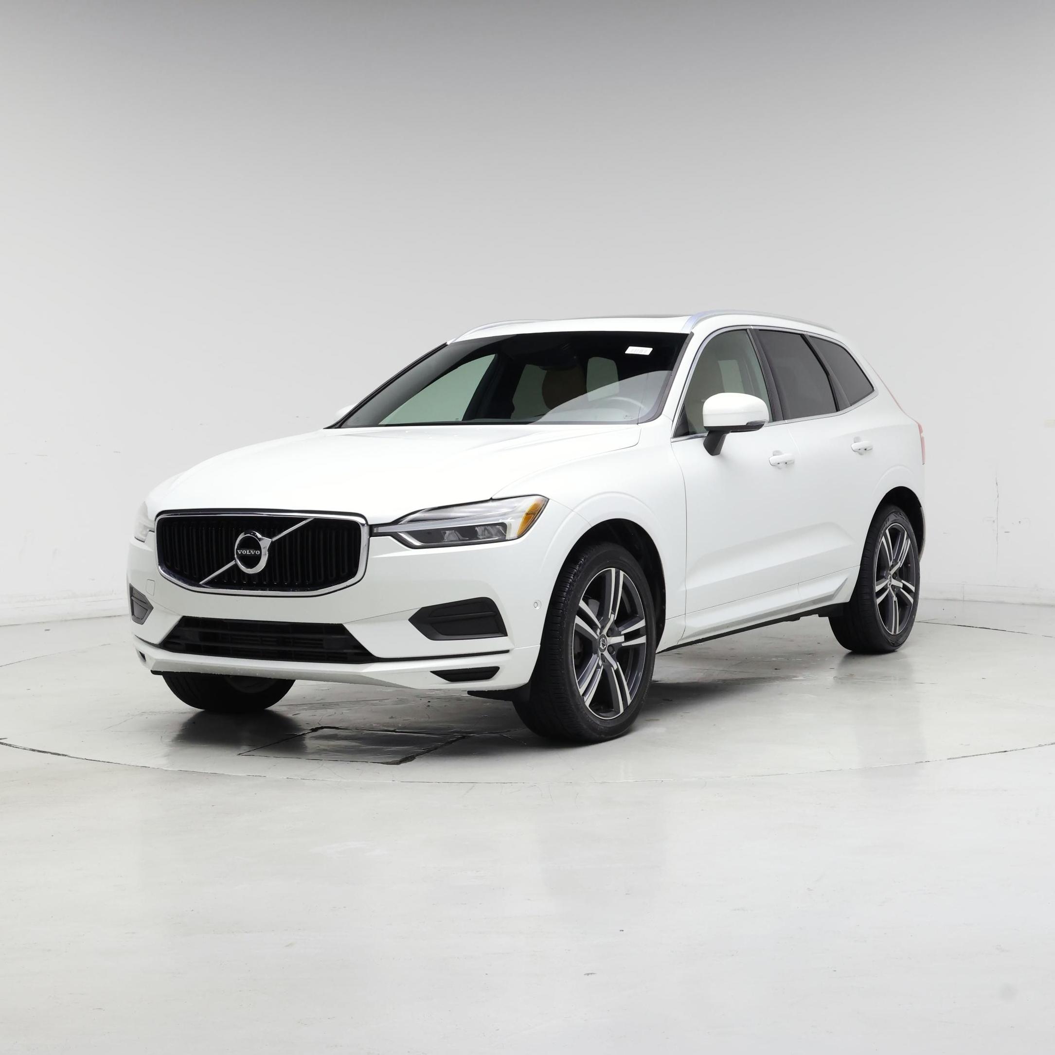 Thumbnail: 2019 Volvo XC60 - 4