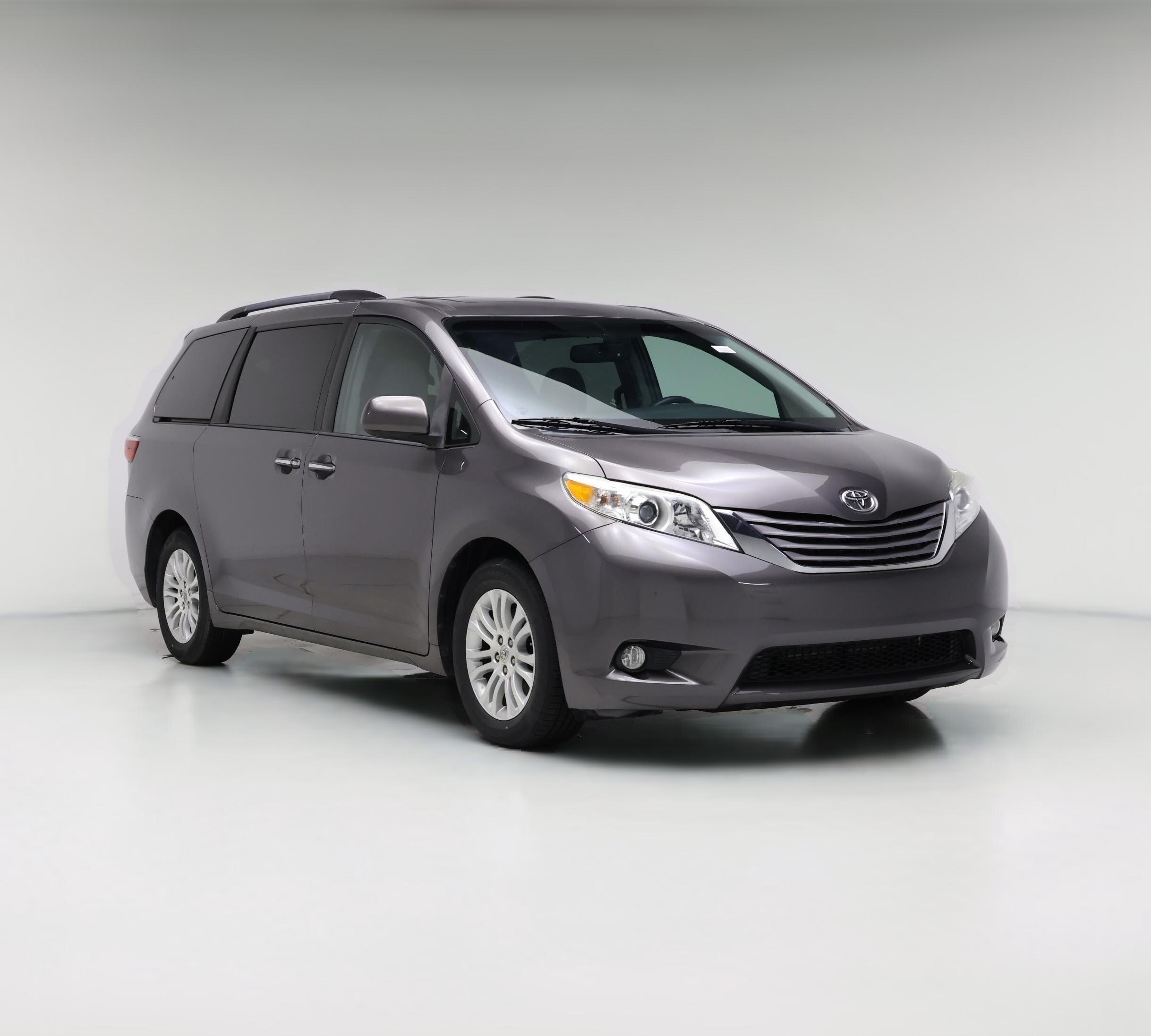 Thumbnail: 2016 Toyota Sienna - 1