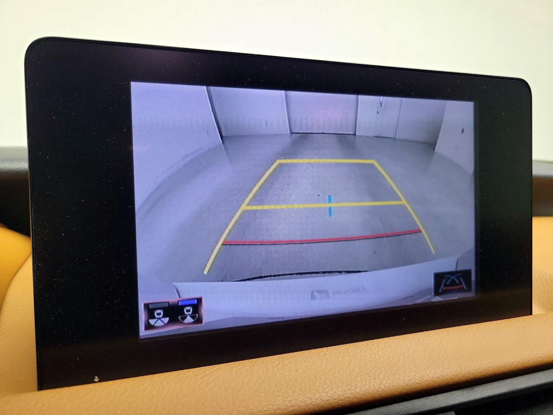 Thumbnail: 2024 Lexus IS - 14