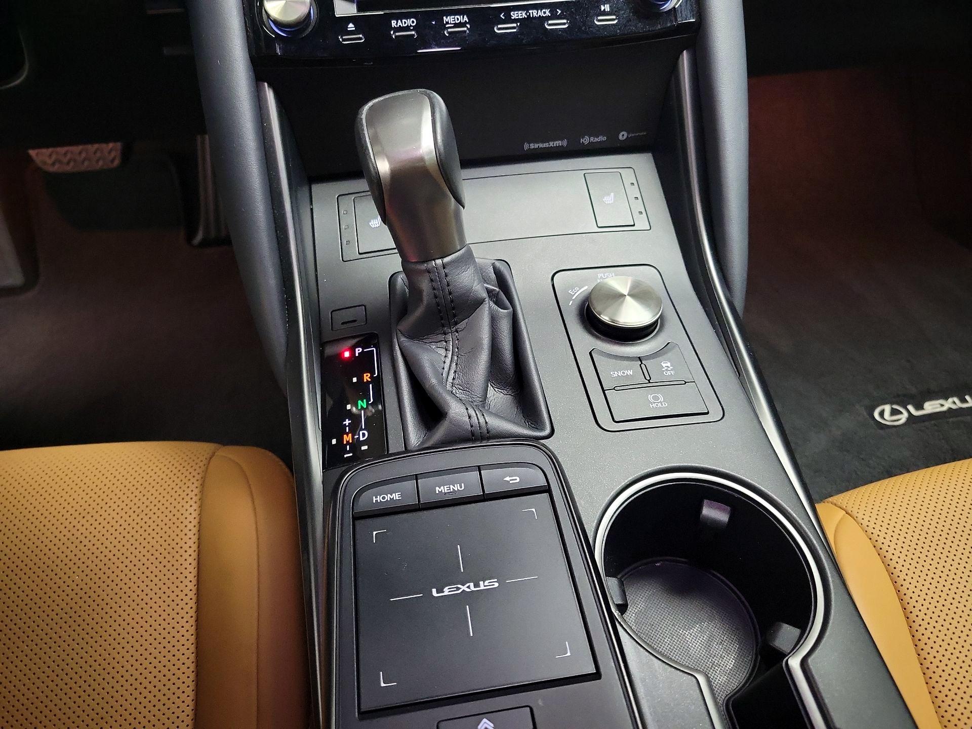 Thumbnail: 2024 Lexus IS - 17