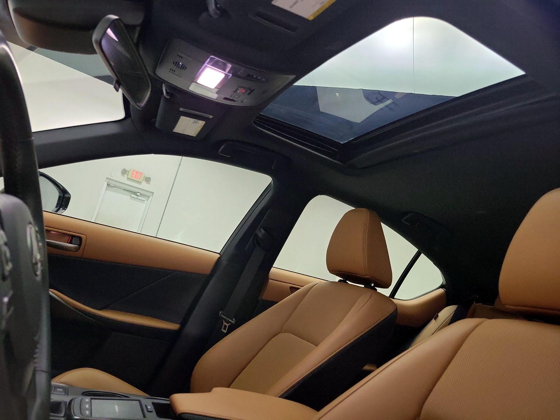 Thumbnail: 2024 Lexus IS - 19