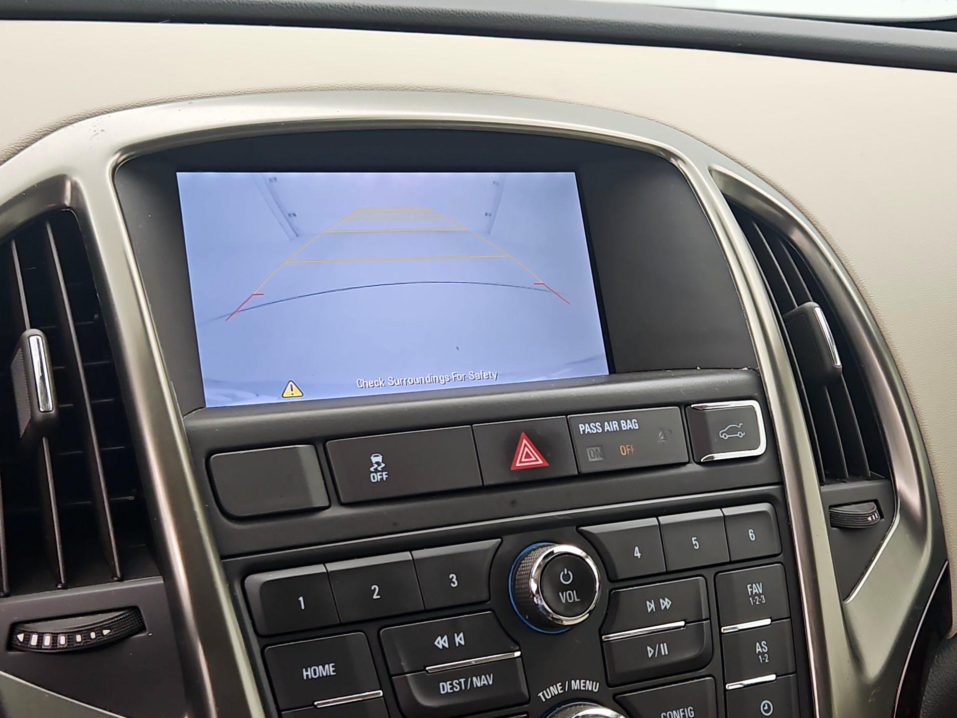 Thumbnail: 2016 Buick Verano - 15