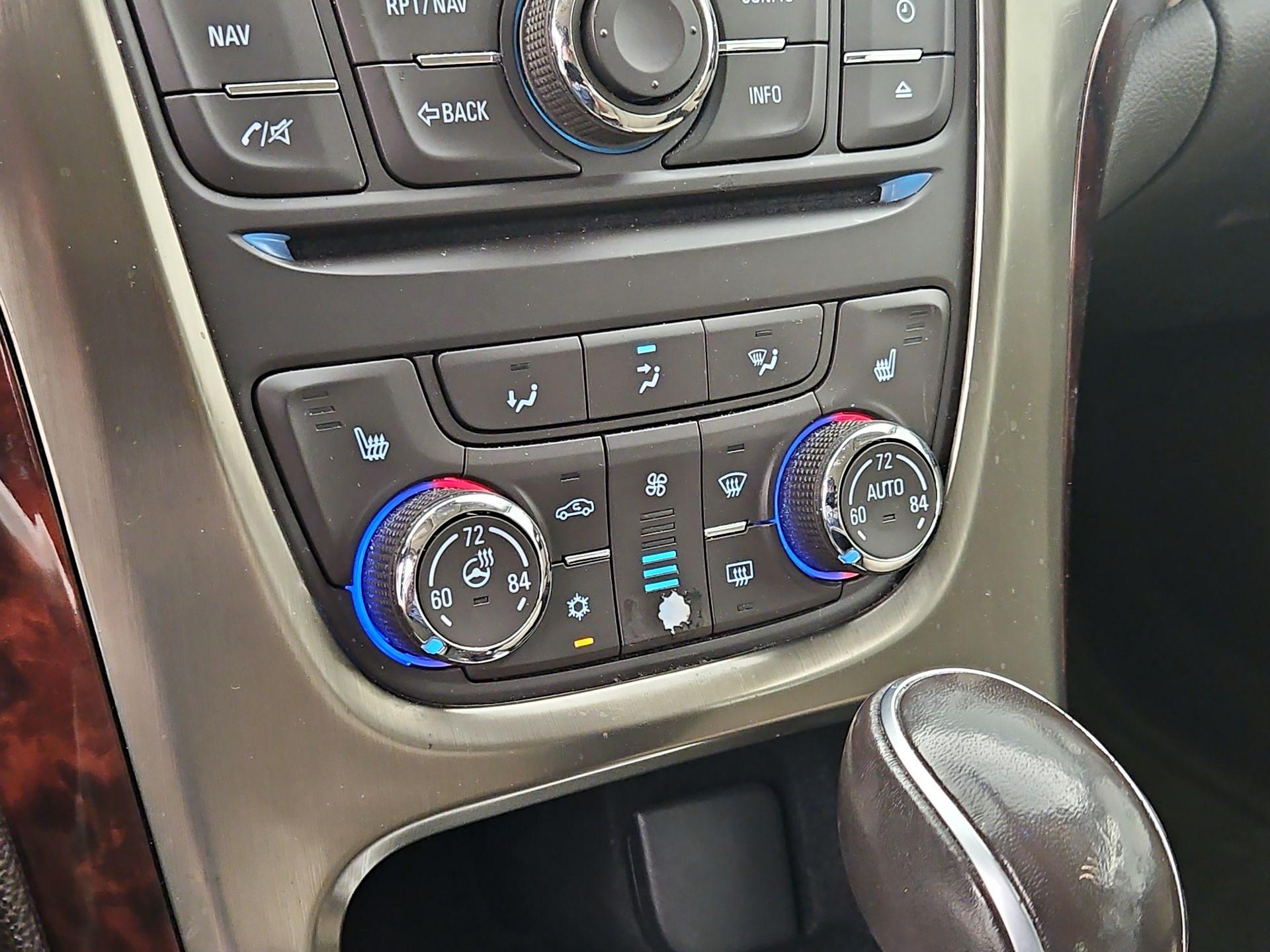 Thumbnail: 2016 Buick Verano - 17