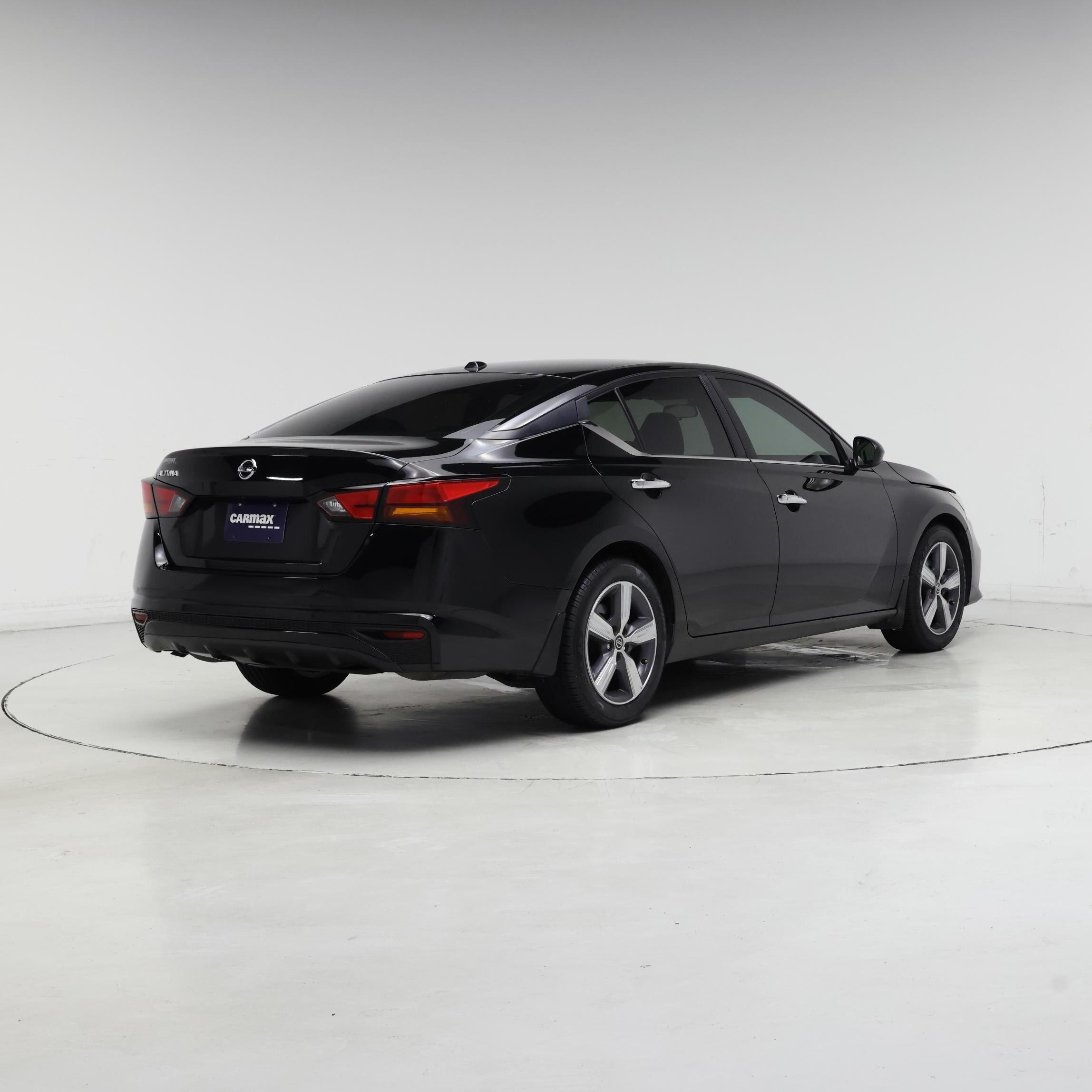 Thumbnail: 2020 Nissan Altima - 8